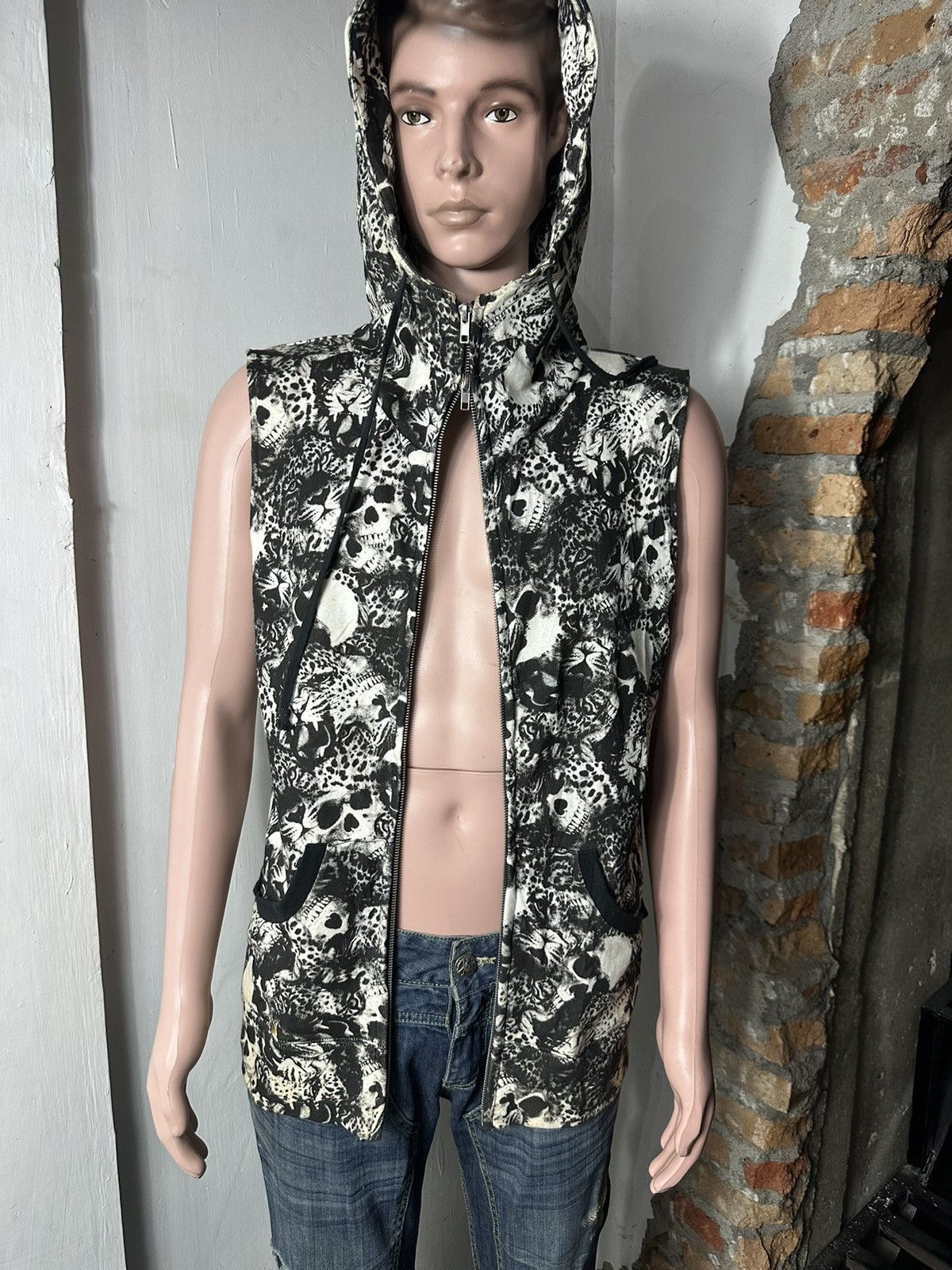 Japanese Brand Glad News Fullprint Skeleton Skull Short Sleeve ZipHoodies Size US M / EU 48-50 / 2 - 1 Thumbnail