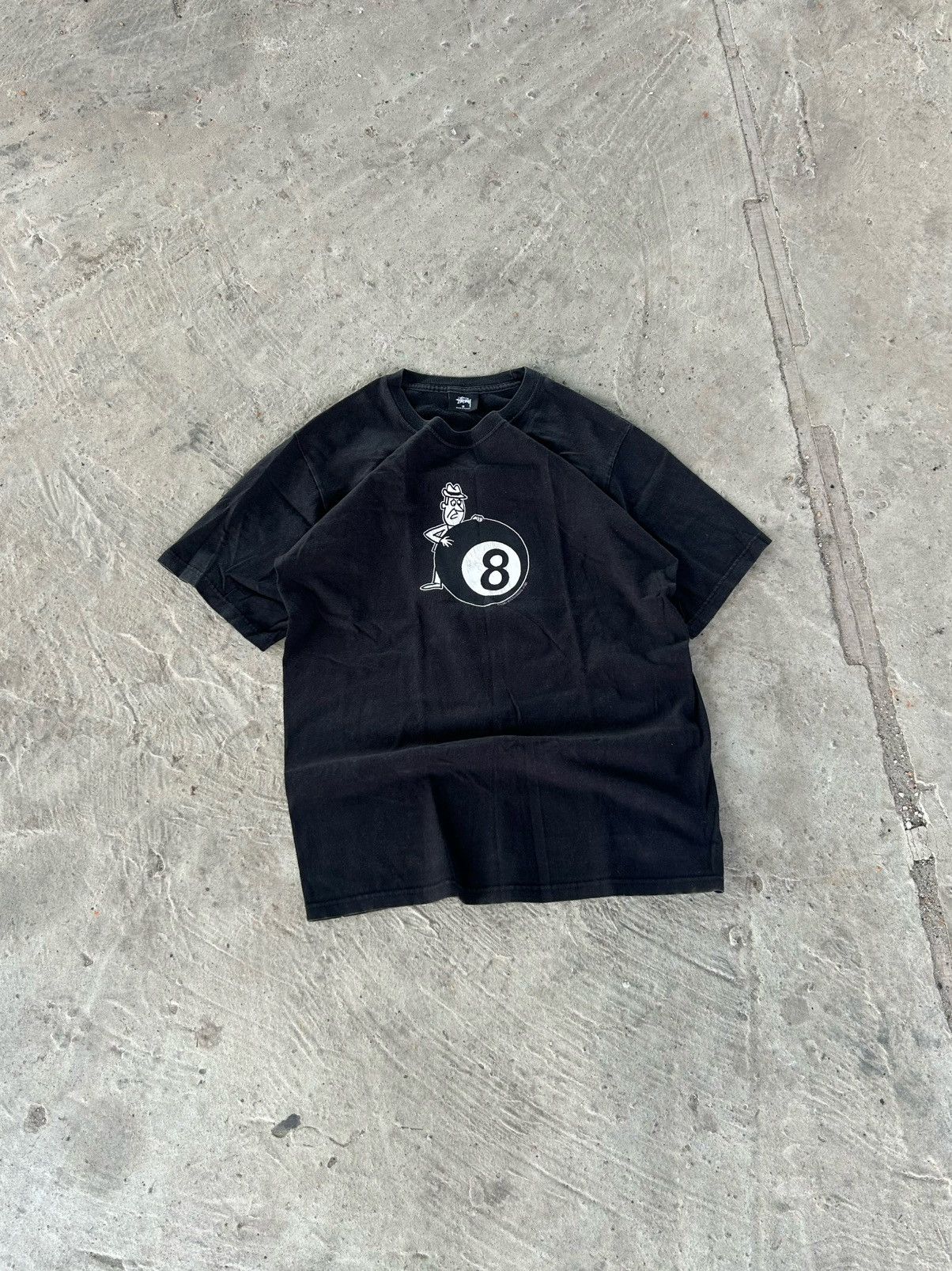 Stussy Stussy 8 ball Graphic Boxy Fit Black Rare Vintage T-shirt Size US M / EU 48-50 / 2 - 2 Thumbnail
