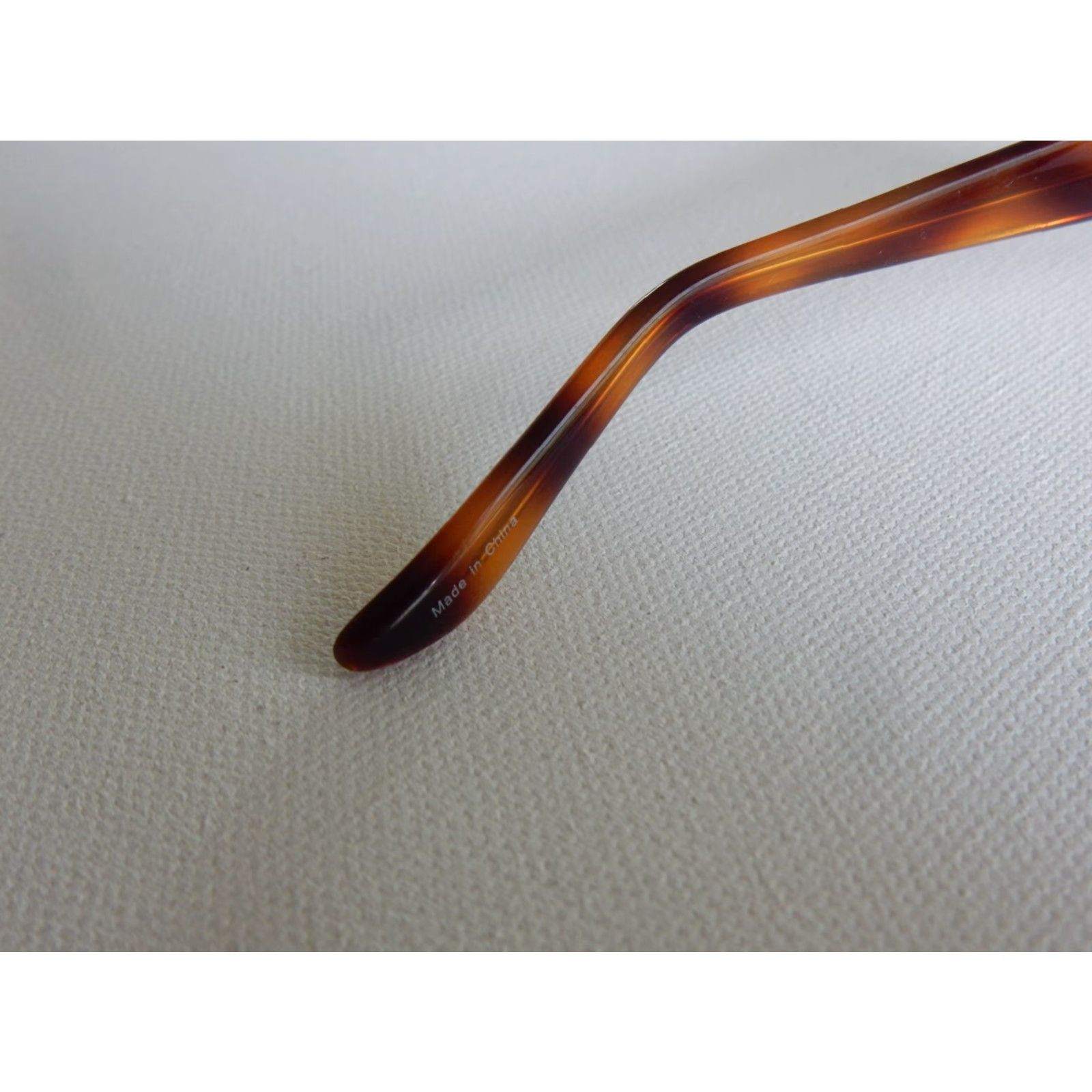 Liz Claiborne Liz Claiborne Sunglasses Women Brown Scratch-Resistant Vintage Size ONE SIZE - 4 Thumbnail