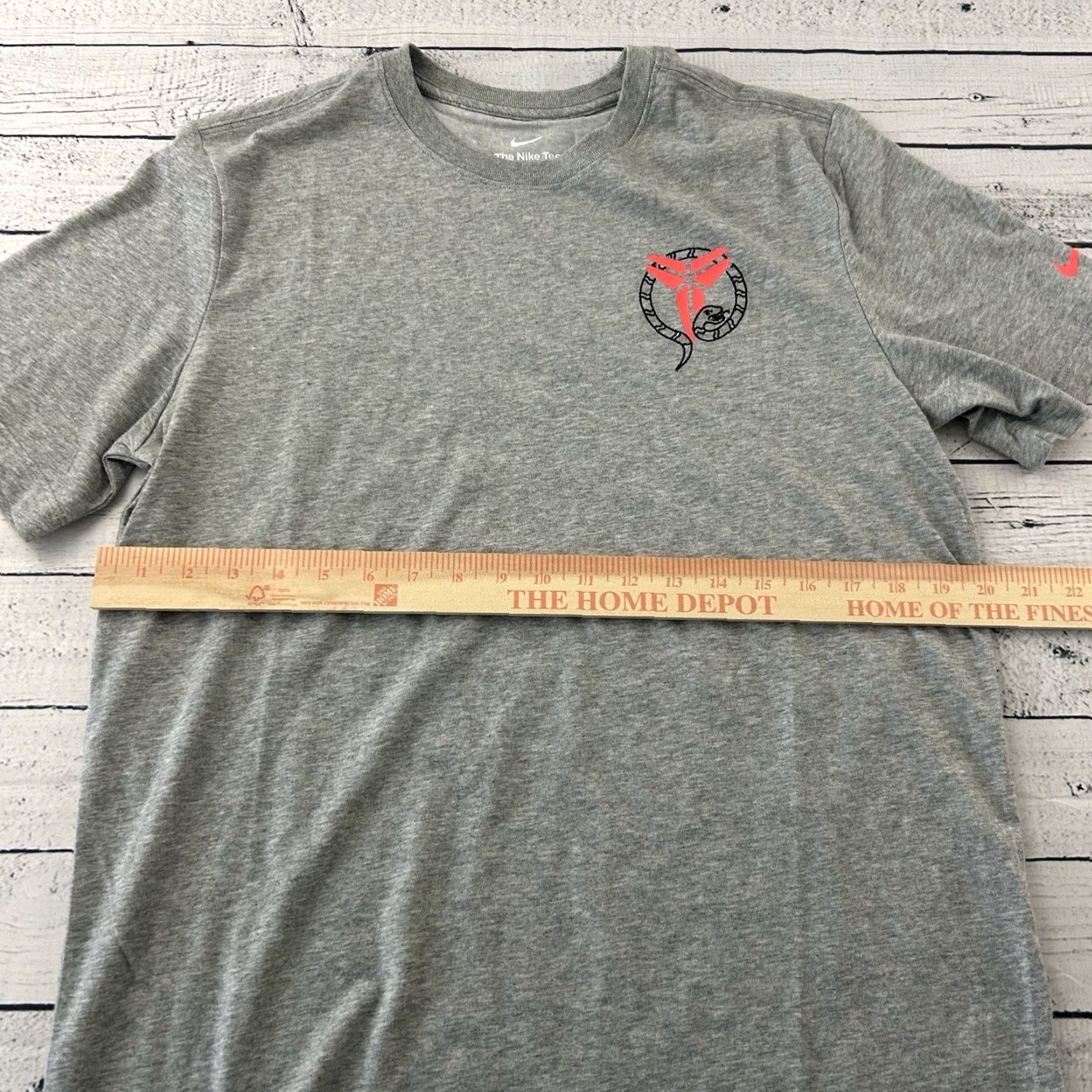 Nike Nike Kobe Bryant Mamba Stockings Short Sleeve T Shirt Mens M Gray Nike Dri-FIT Sports Shirt Size US M / EU 48-50 / 2 - 5 Thumbnail