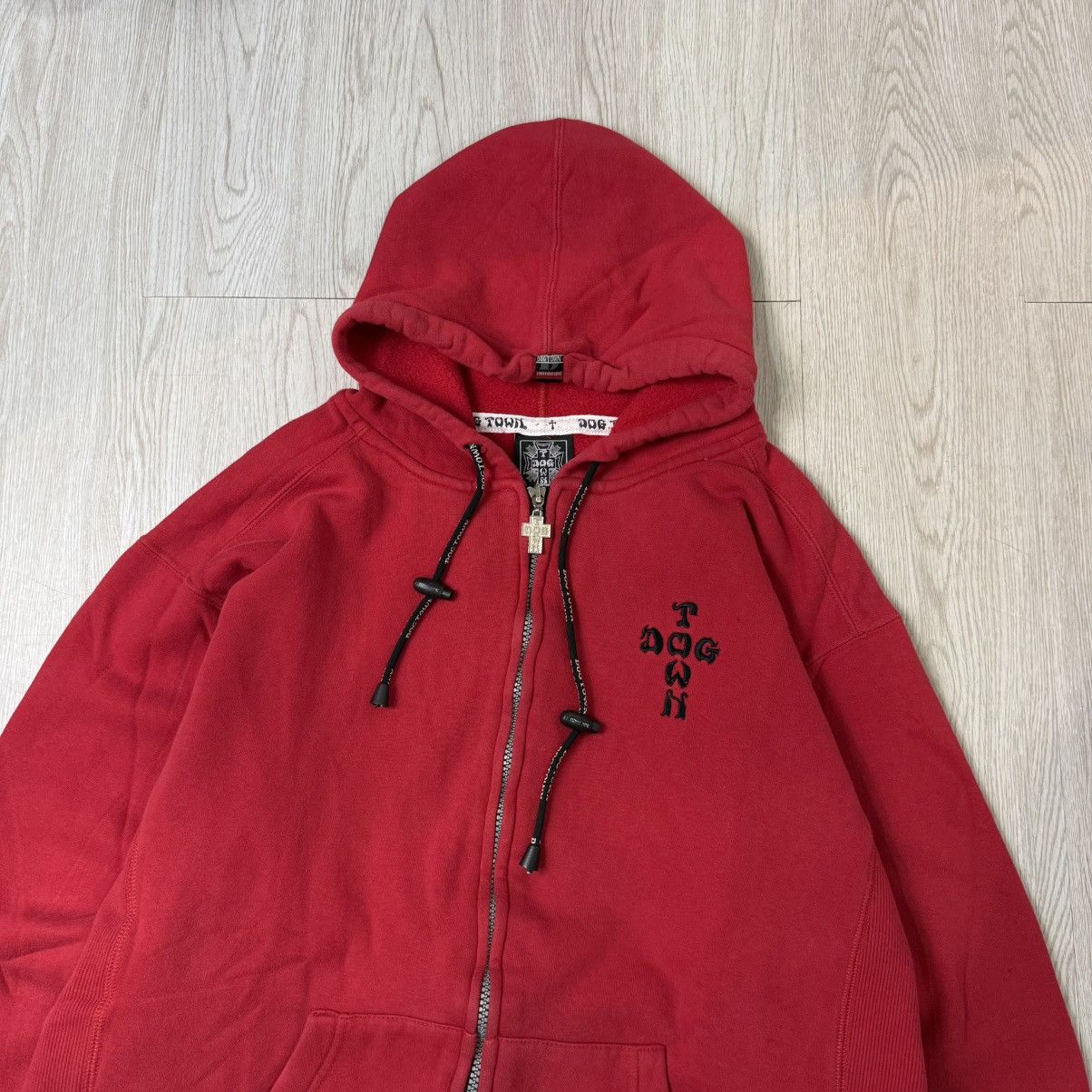 Dogtown DOGTOWN skull black dragon ziphoodie red Size US XL / EU 56 / 4 - 5 Thumbnail