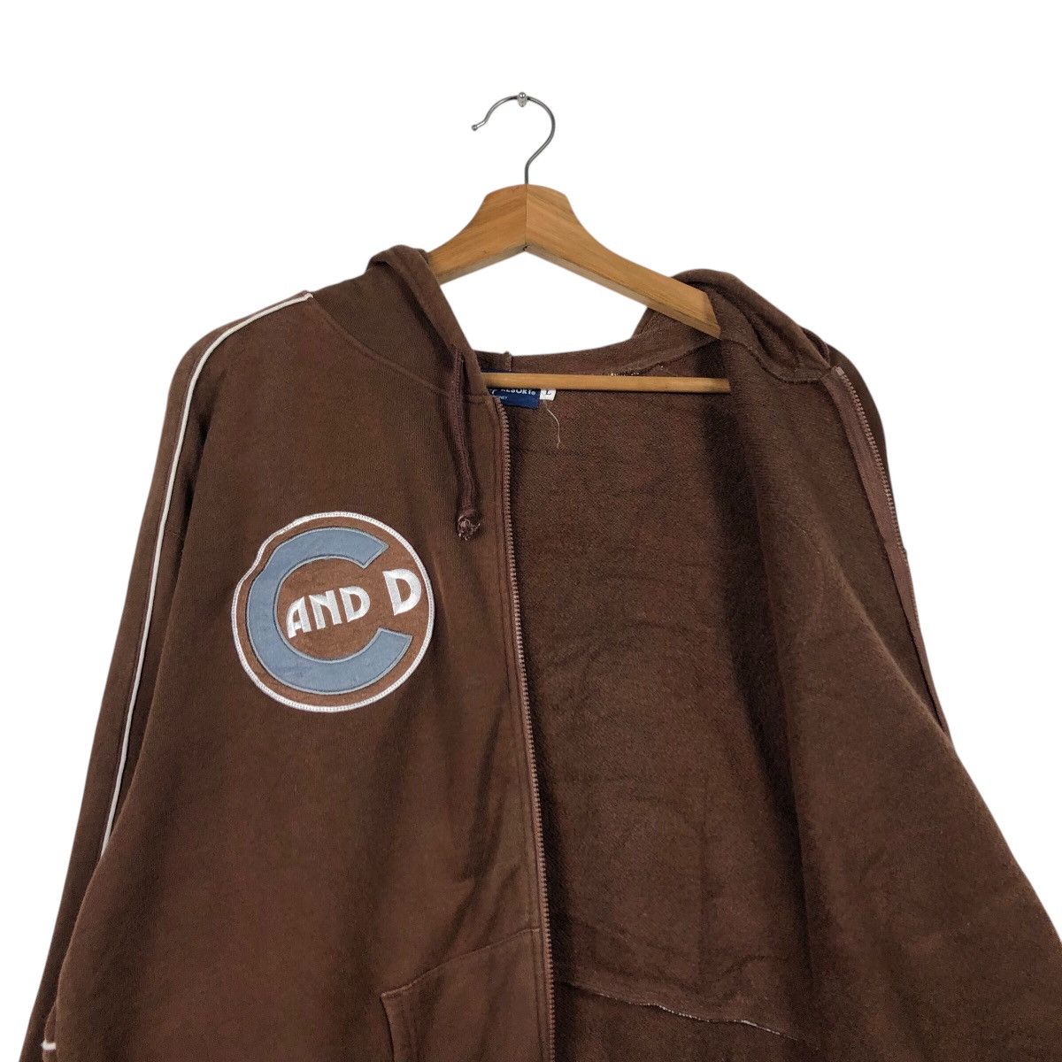 Japanese Brand Tokyo Disney Resort Exclusive Chip ’n Dale Big Print Hoodie Size US L / EU 52-54 / 3 - 14 Thumbnail
