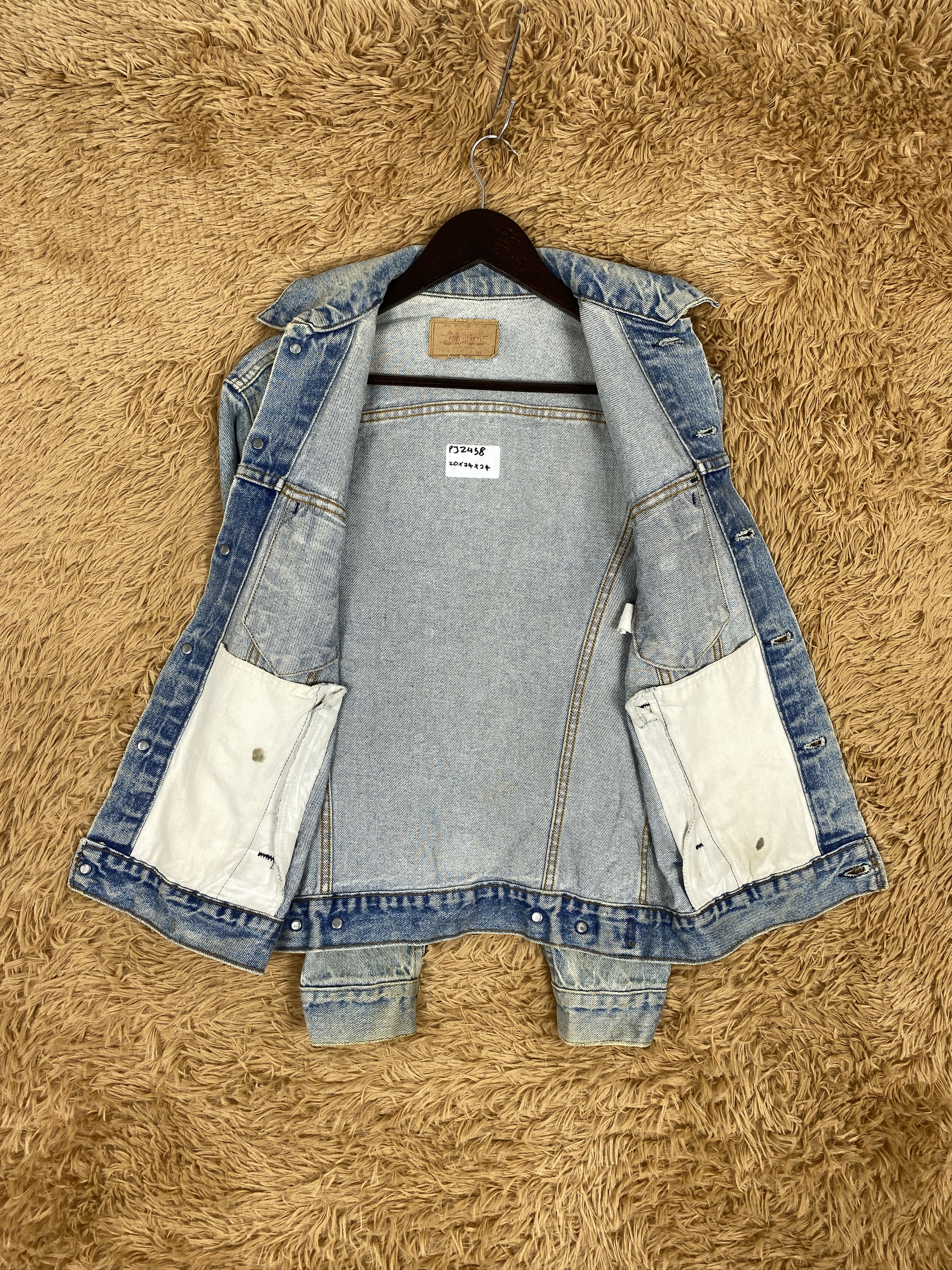 Levi's Vintage Clothing Vintage Levis Distress Faded Jeans Denim Jacket PJ2458 Size US S / EU 44-46 / 1 - 7 Thumbnail