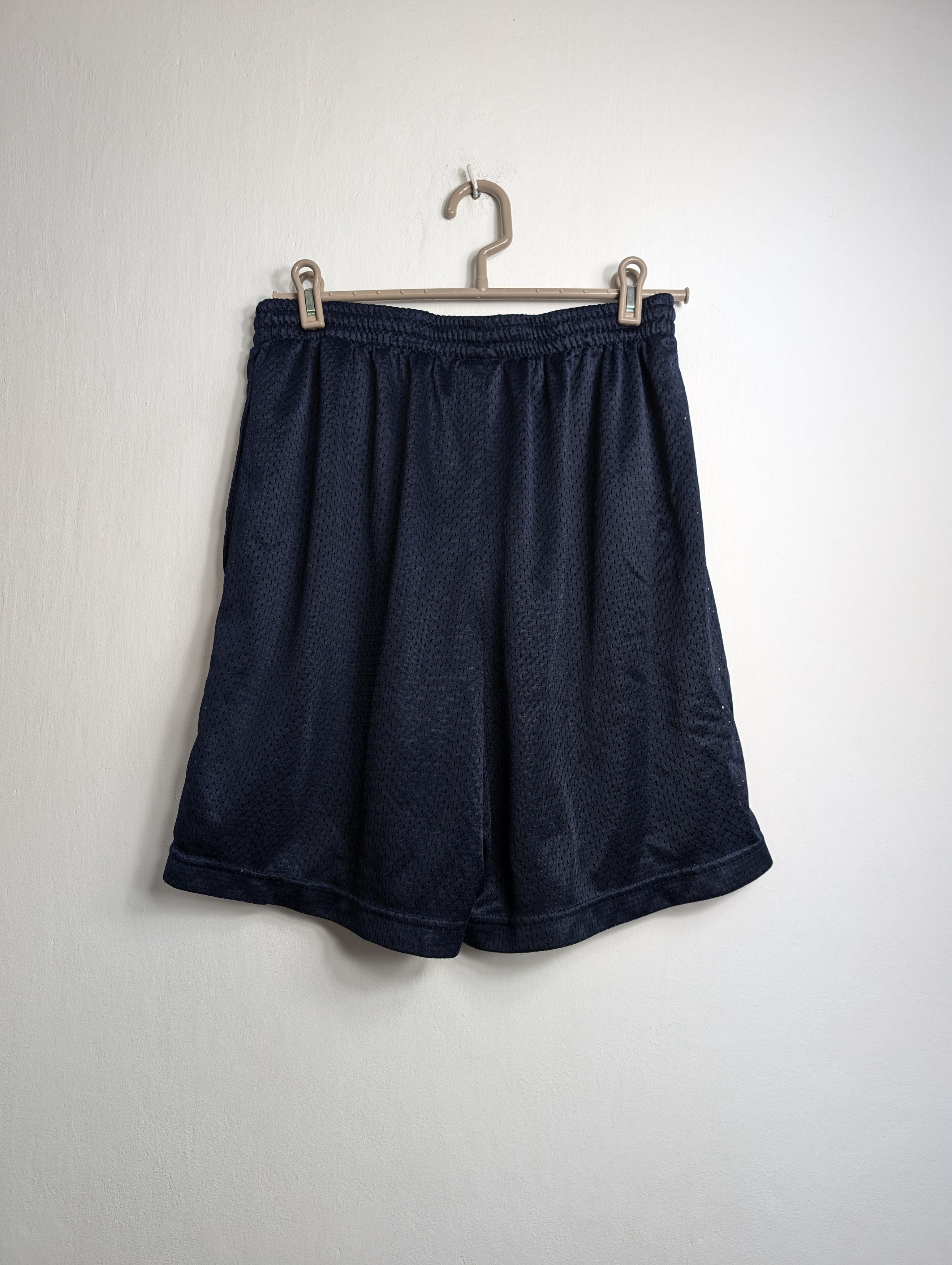 Starter × Vintage Starter Y2K Gym Shorts Navy Sportswear Retro Fit Size US 34 / EU 50 - 3 Thumbnail