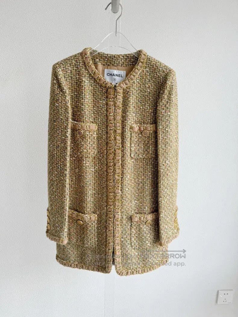 Chanel Chanel 16A Roman series show gold tweed four-pocket jacket Size XXS / US 00 / IT 34 - 1 Thumbnail