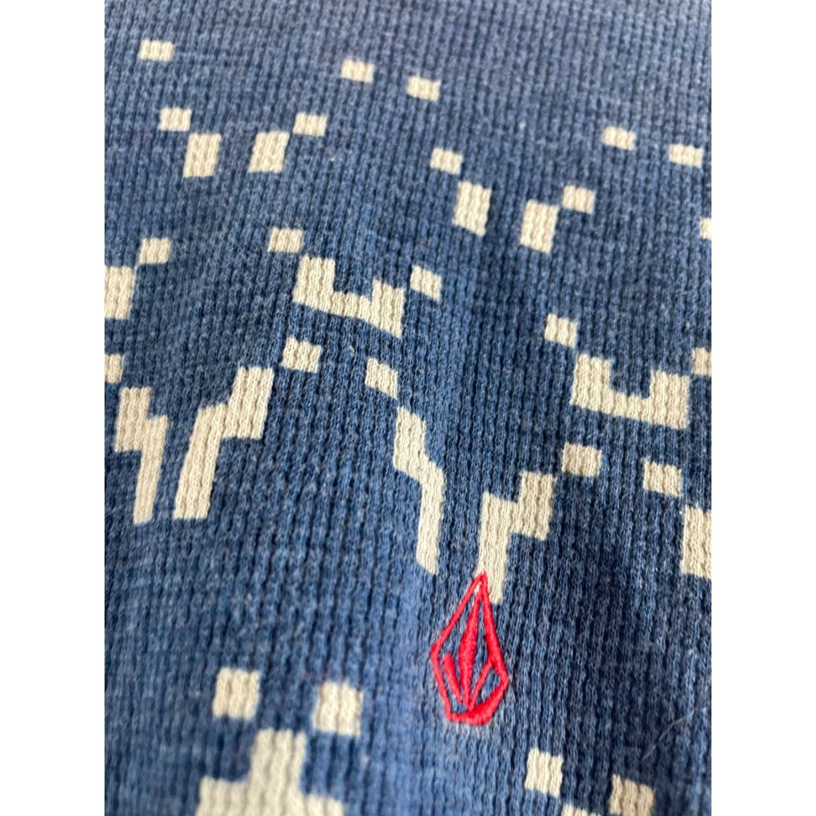 Volcom Volcom Sweater Men’s Size M Gray Blue Southwestern Pullover Crew Neck Knit Pullover Regular Fit- Gray/Blue Southwestern Pattern Size US M / EU 48-50 / 2 - 4 Thumbnail