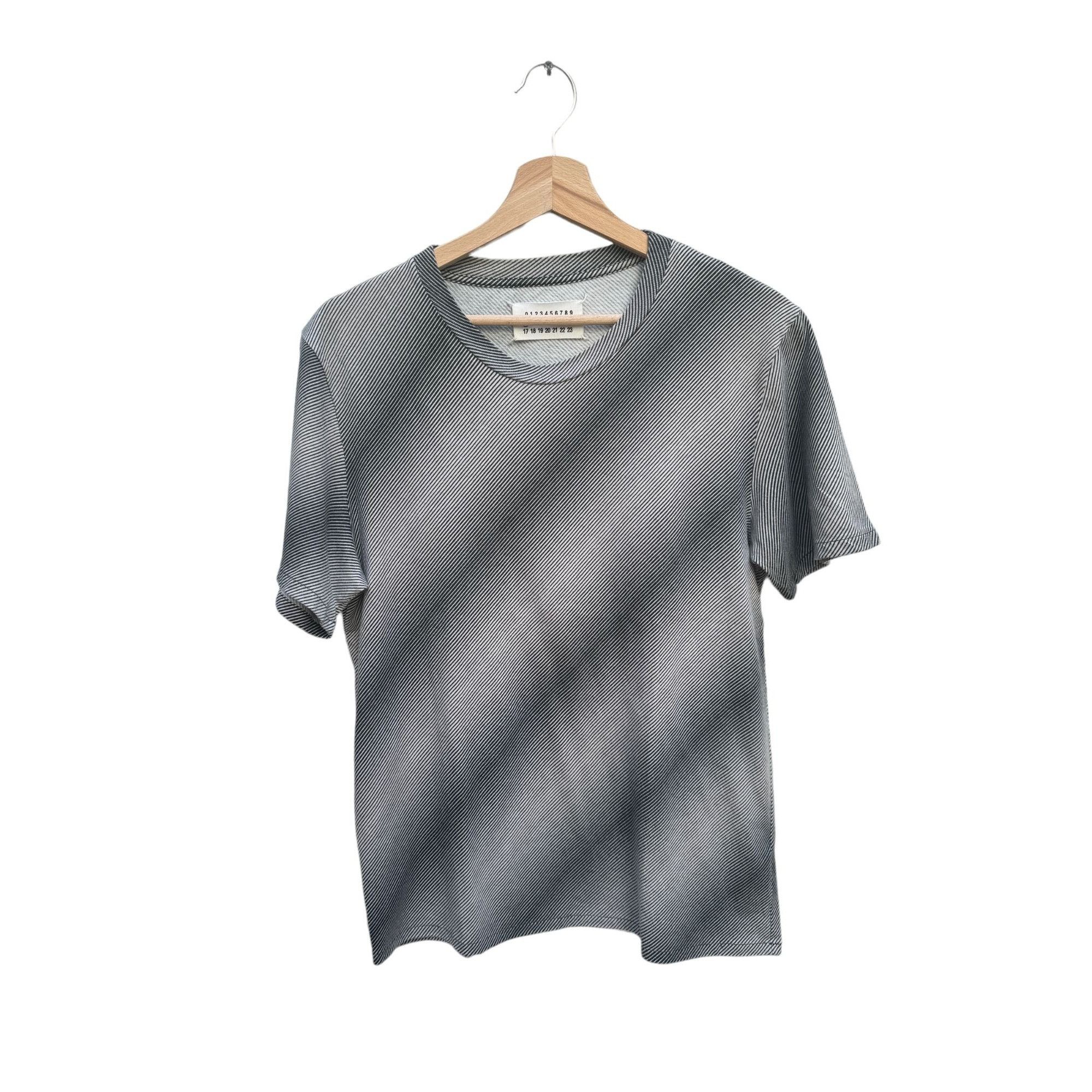 Maison Margiela SS 2008 Grey Printed Shades T-Shirt Size US S / EU 44-46 / 1 - 1 Thumbnail