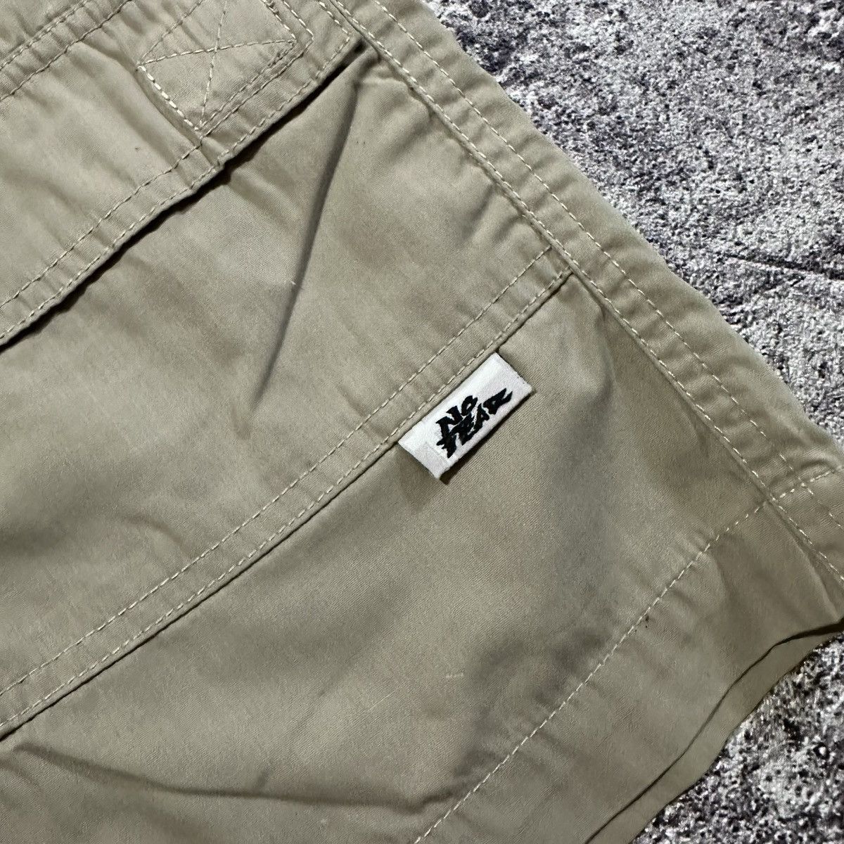No Fear Vintage Y2K No Fear Nylon Multi Pocket Shortpants Size US 30 / EU 46 - 11 Thumbnail