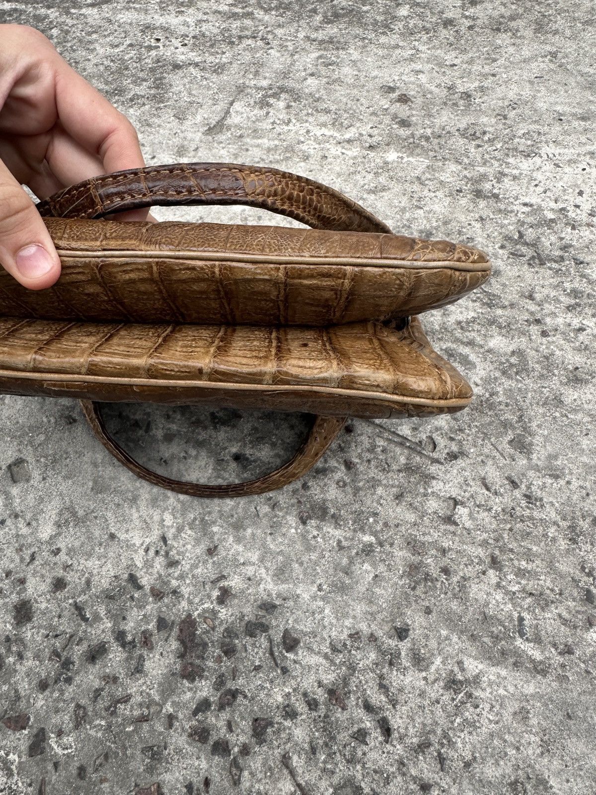 Vintage Vintage Crocodile Leather Bag Very Rare 80s Designer USA Size ONE SIZE - 4 Thumbnail