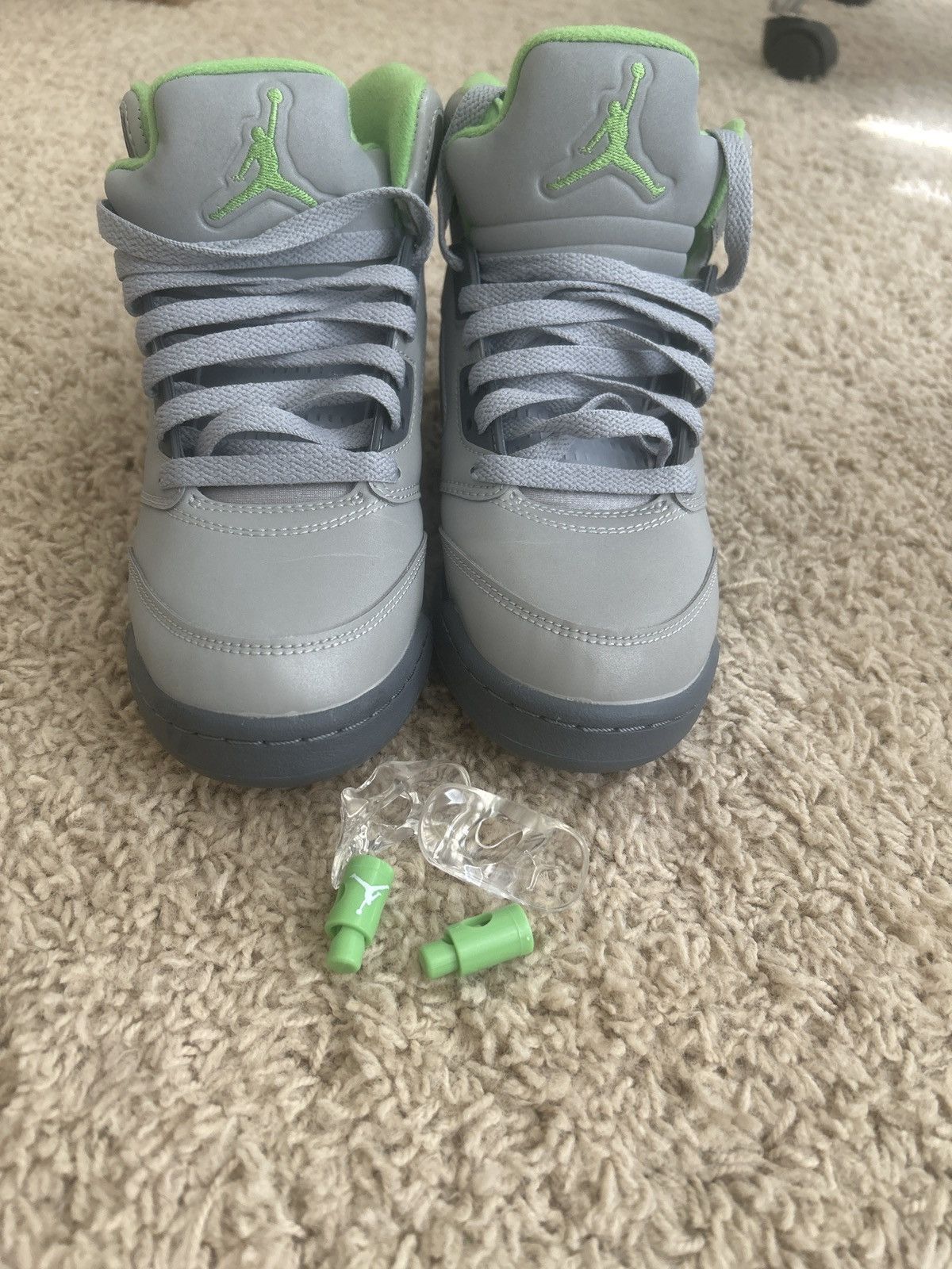 Jordan Brand × Nike Air jordan 1 green bean (gs) Size US 5.5 / EU 38 - 3 Thumbnail