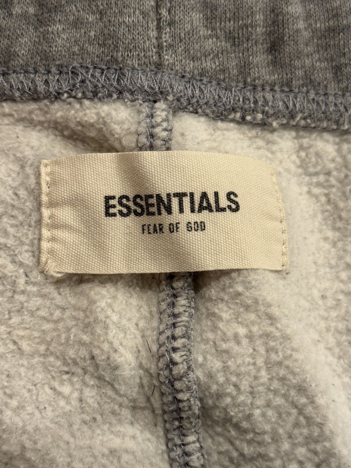 Essentials Fear of God Essentials Sweatpants Gray Size Medium M Size US 30 / EU 46 - 3 Thumbnail