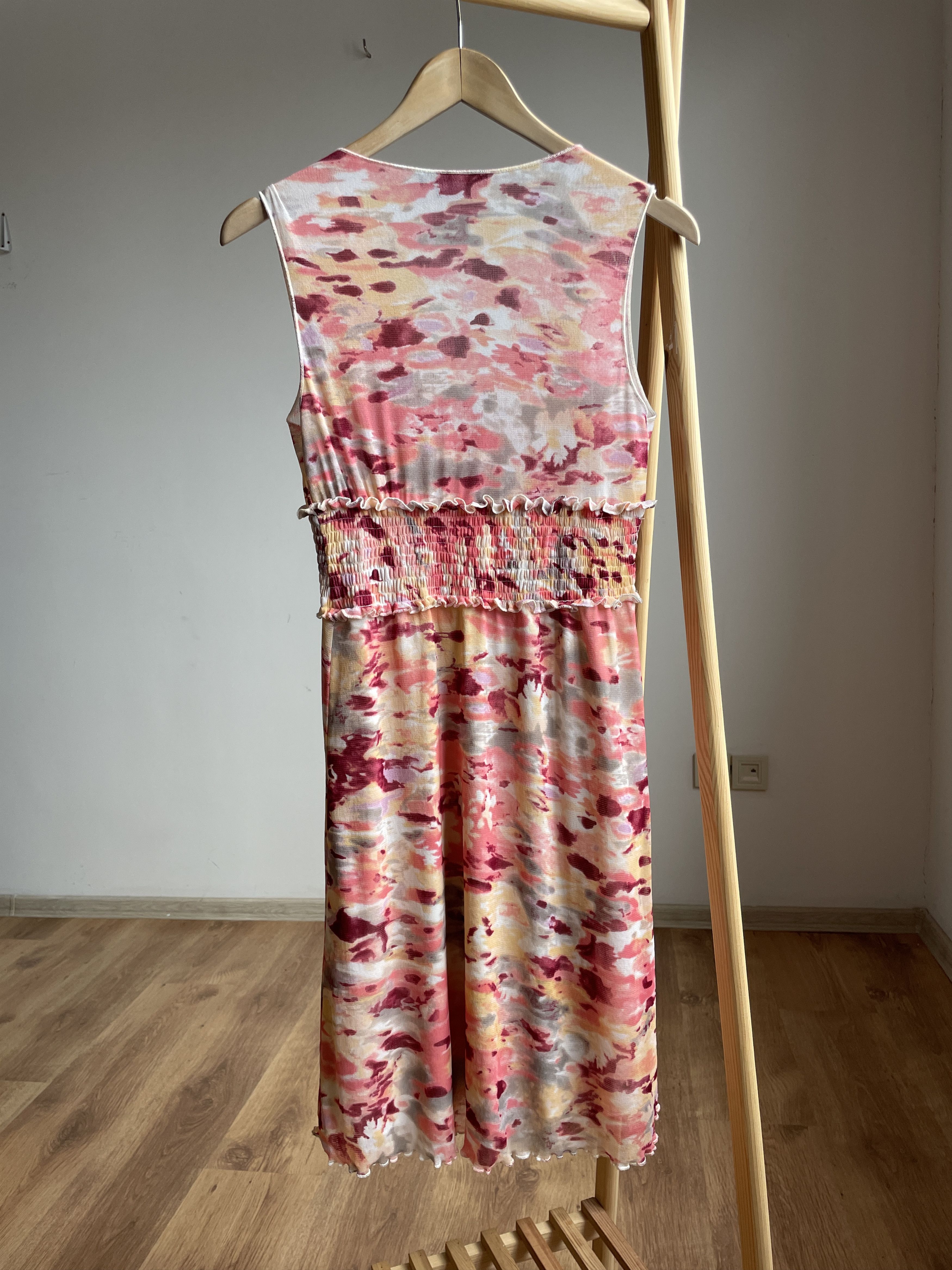 Bcbgmaxazria BCBG Max Azria Floral Tank Nylon Midi Decollete Dress Size XS / US 0-2 / IT 36-38 - 2 Thumbnail