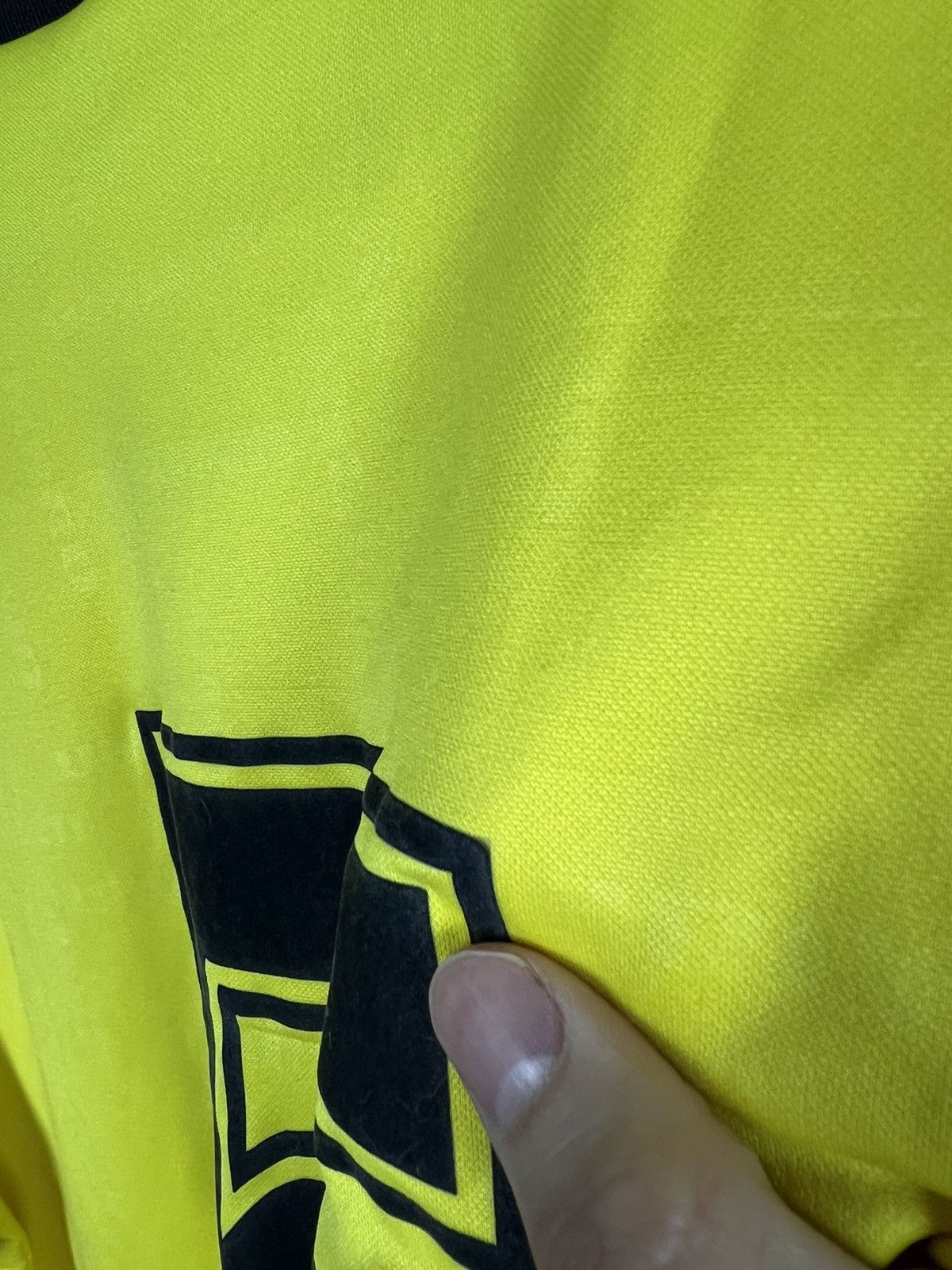 Umbro (L) RARE Umbro Berliner Tennis Club Borussia Vintage Size US L / EU 52-54 / 3 - 9 Thumbnail