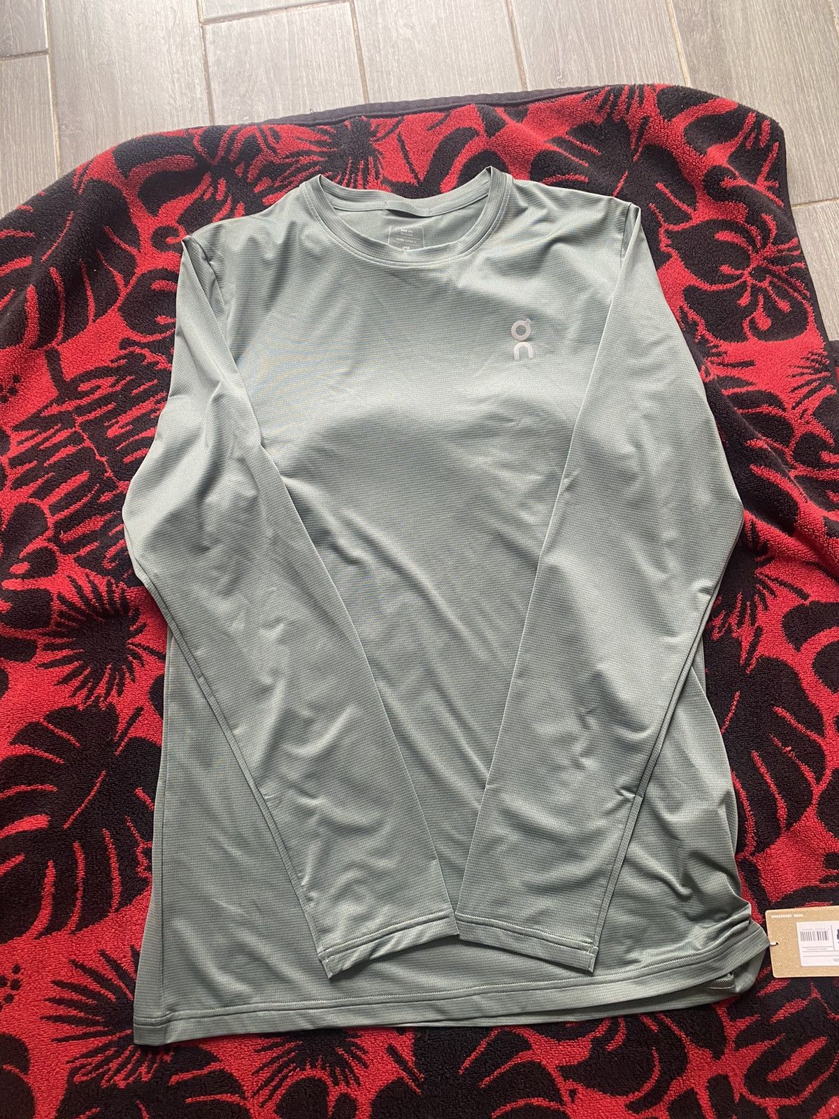 Kith Kith On Core Long Sleeve Tee Olive size Small Size US S / EU 44-46 / 1 - 1 Thumbnail