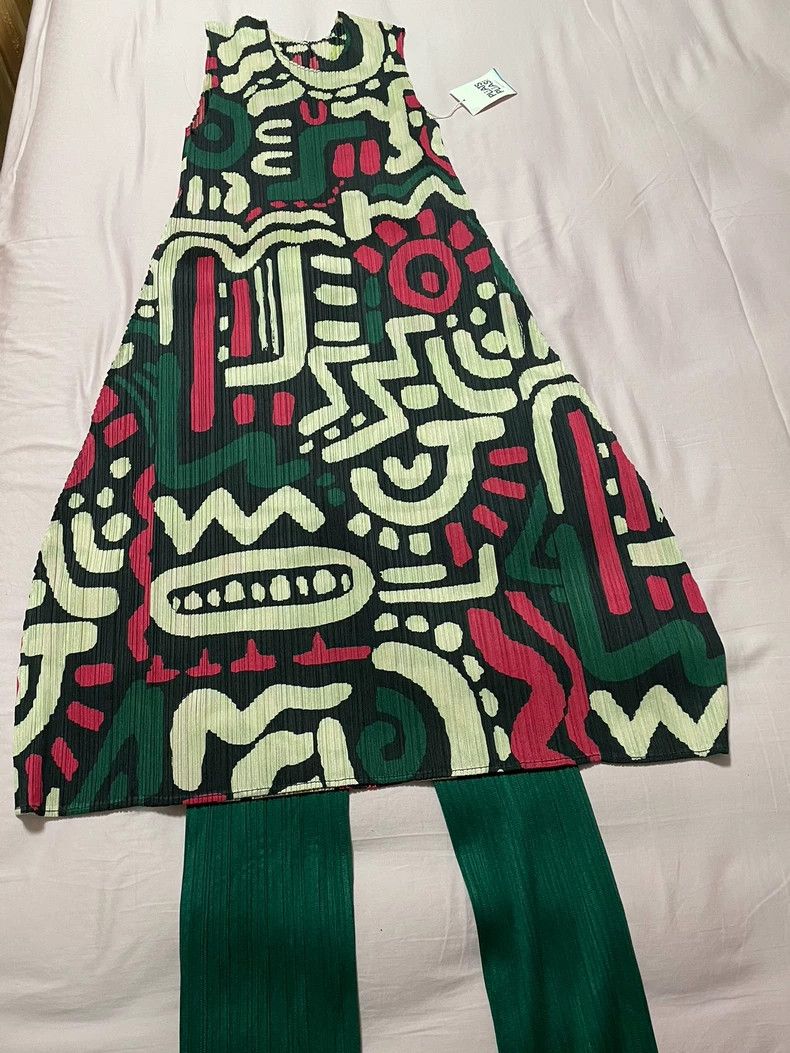 Issey Miyake Issey Miyake Green pleated vest Size L / US 10 / IT 46 - 1 Thumbnail