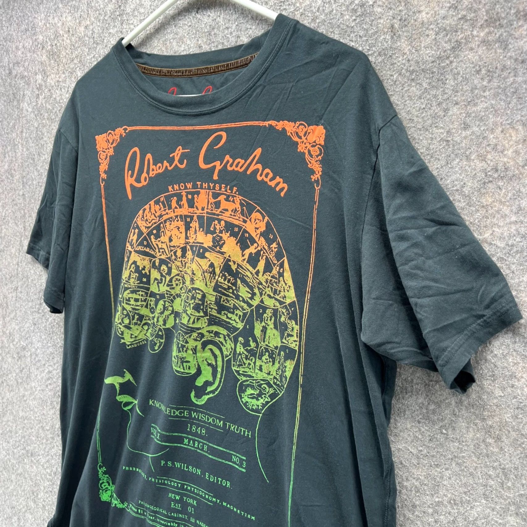 Robert Graham Robert Graham Shirt Men Large Gray Crew Neck Brain Print T-Shirt Size US L / EU 52-54 / 3 - 5 Thumbnail