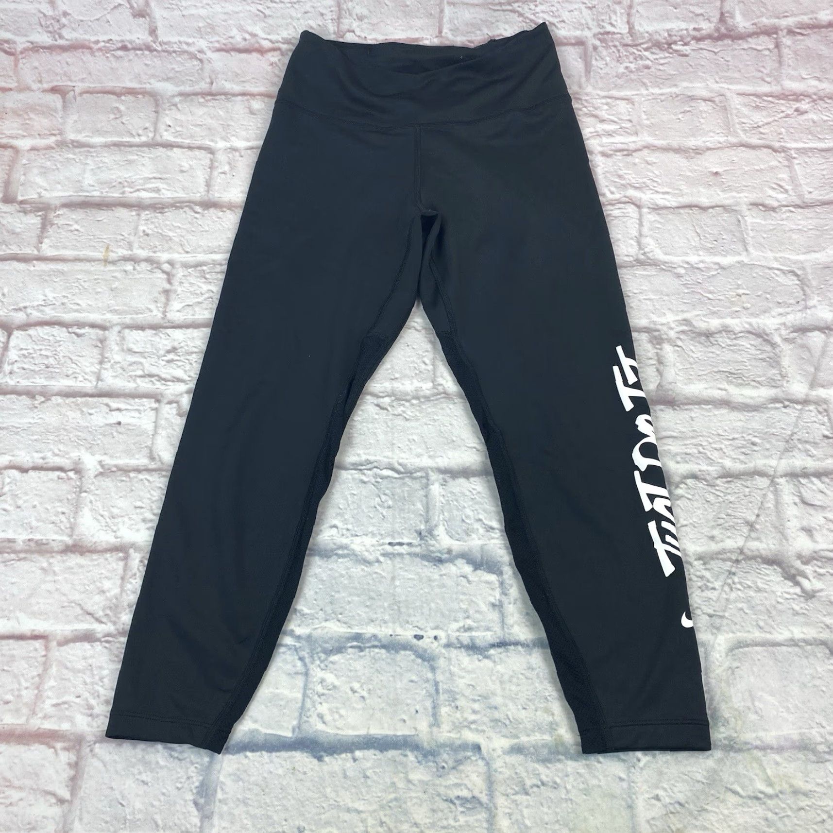 Nike Nike Womens Dri-fit Cropped Yoga Pants Tights Black Size XS Mid Rise Size 26" / US 2 / IT 38 - 3 Thumbnail