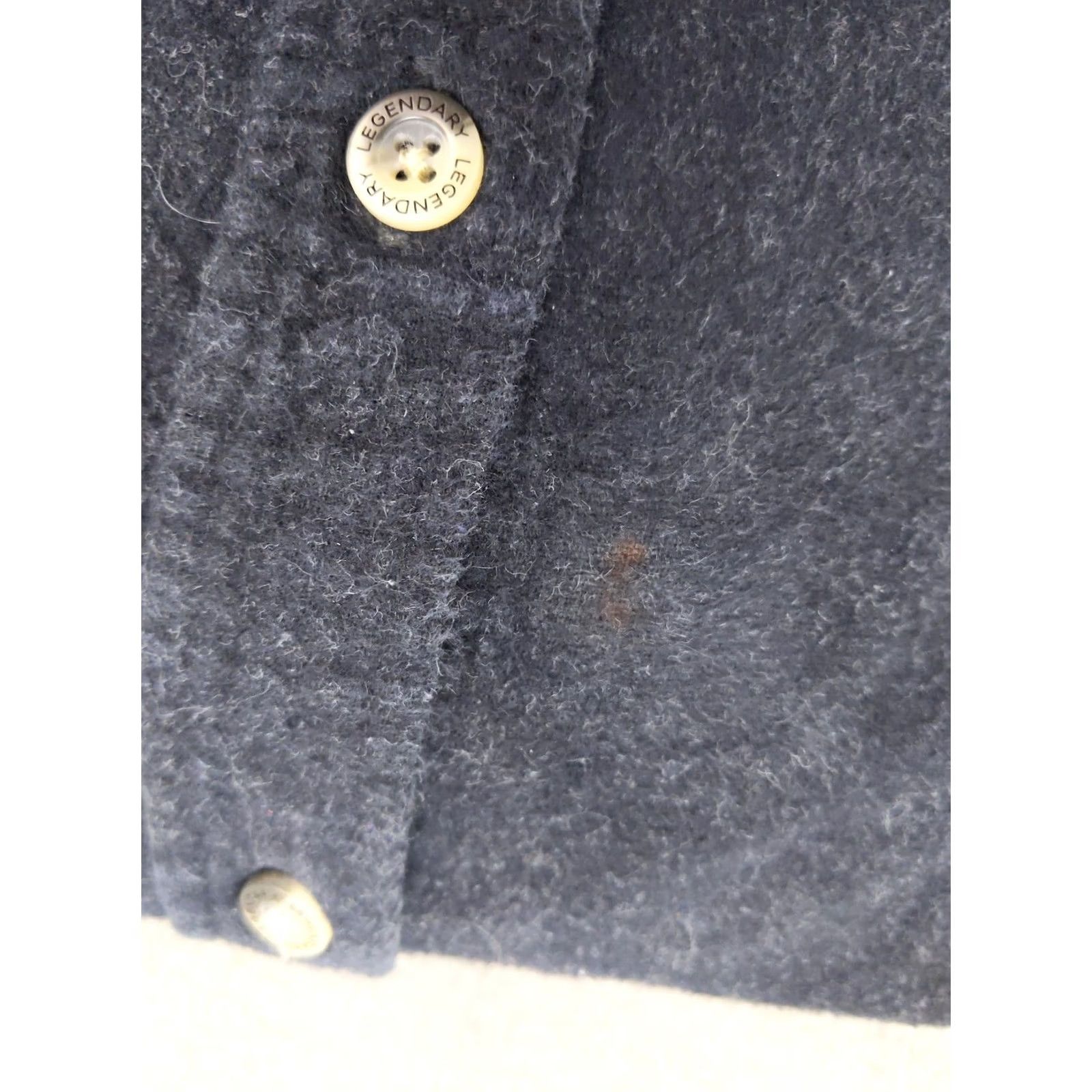 Vintage Legendary Whitetails Shirt Mens Medium Blue Flannel Corduroy Trim Button-Up Size US M / EU 48-50 / 2 - 2 Thumbnail