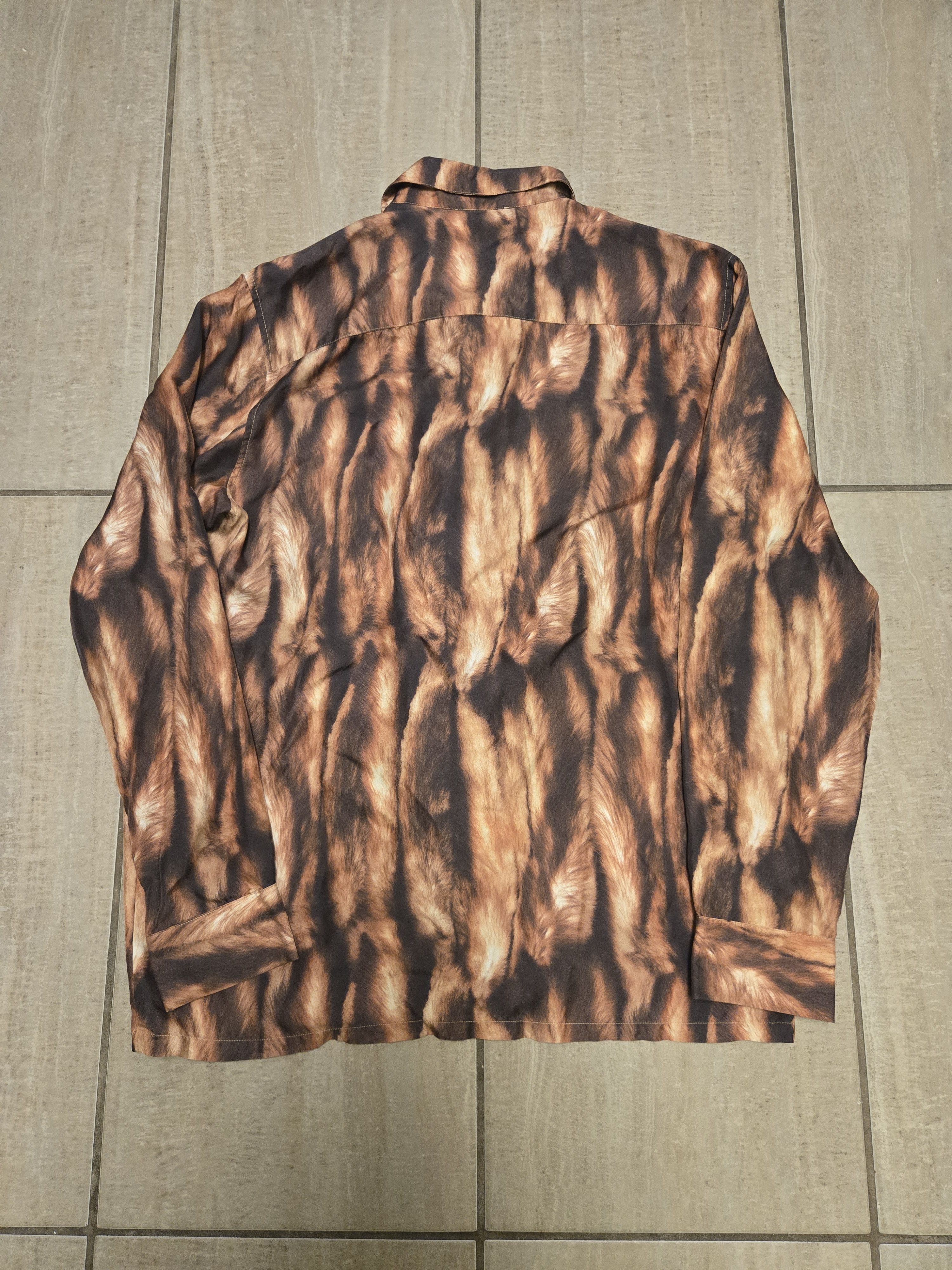 Opening Ceremony OPENING CEREMONY Men’s Large Silk Button Down Shirt Faux Fur Size US L / EU 52-54 / 3 - 2 Thumbnail