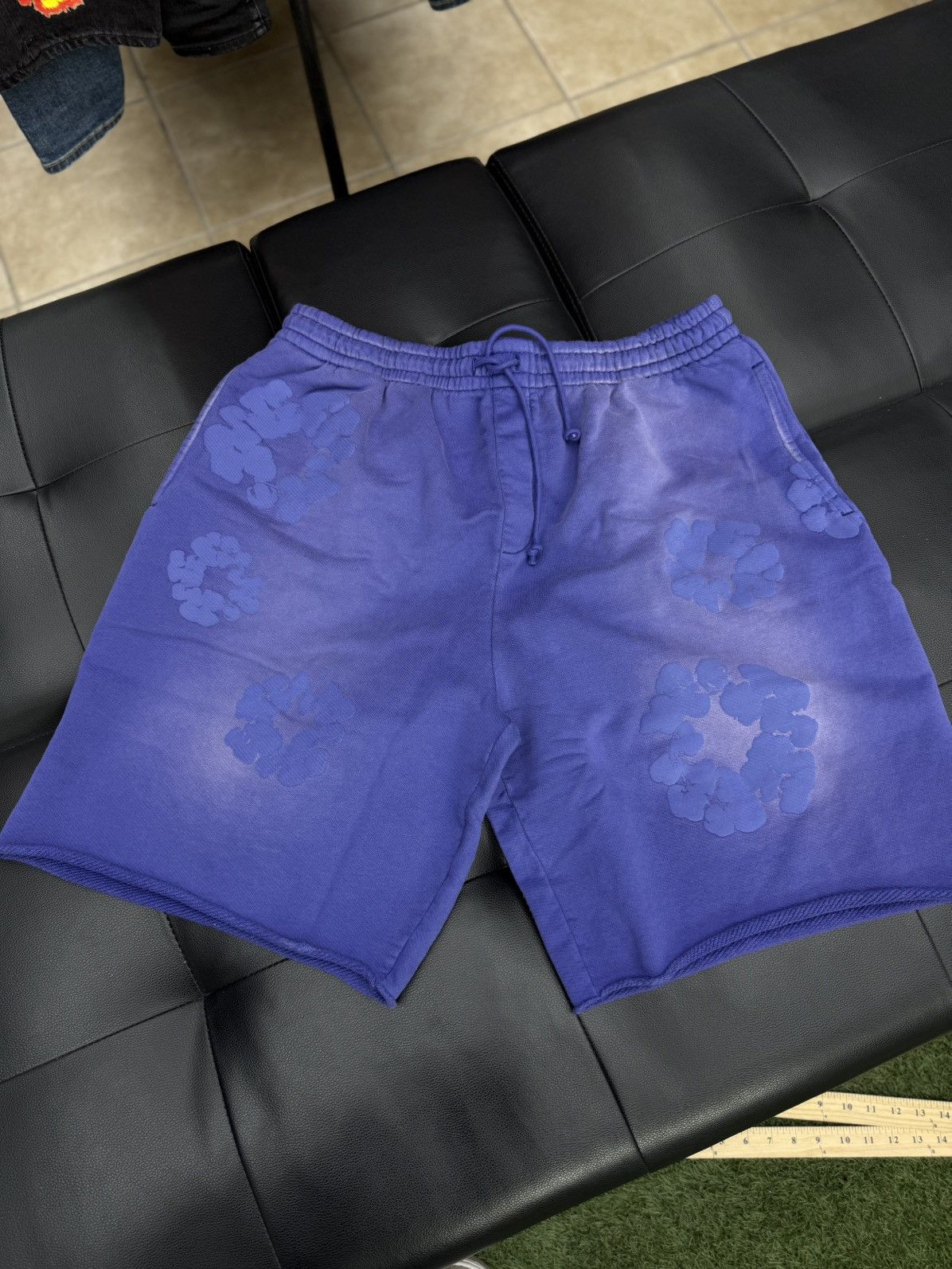 DENIM TEARS Denim Tears 2025 Cotton Wreath Shorts Pink Size XL Size US 34 / EU 50 - 1 Thumbnail