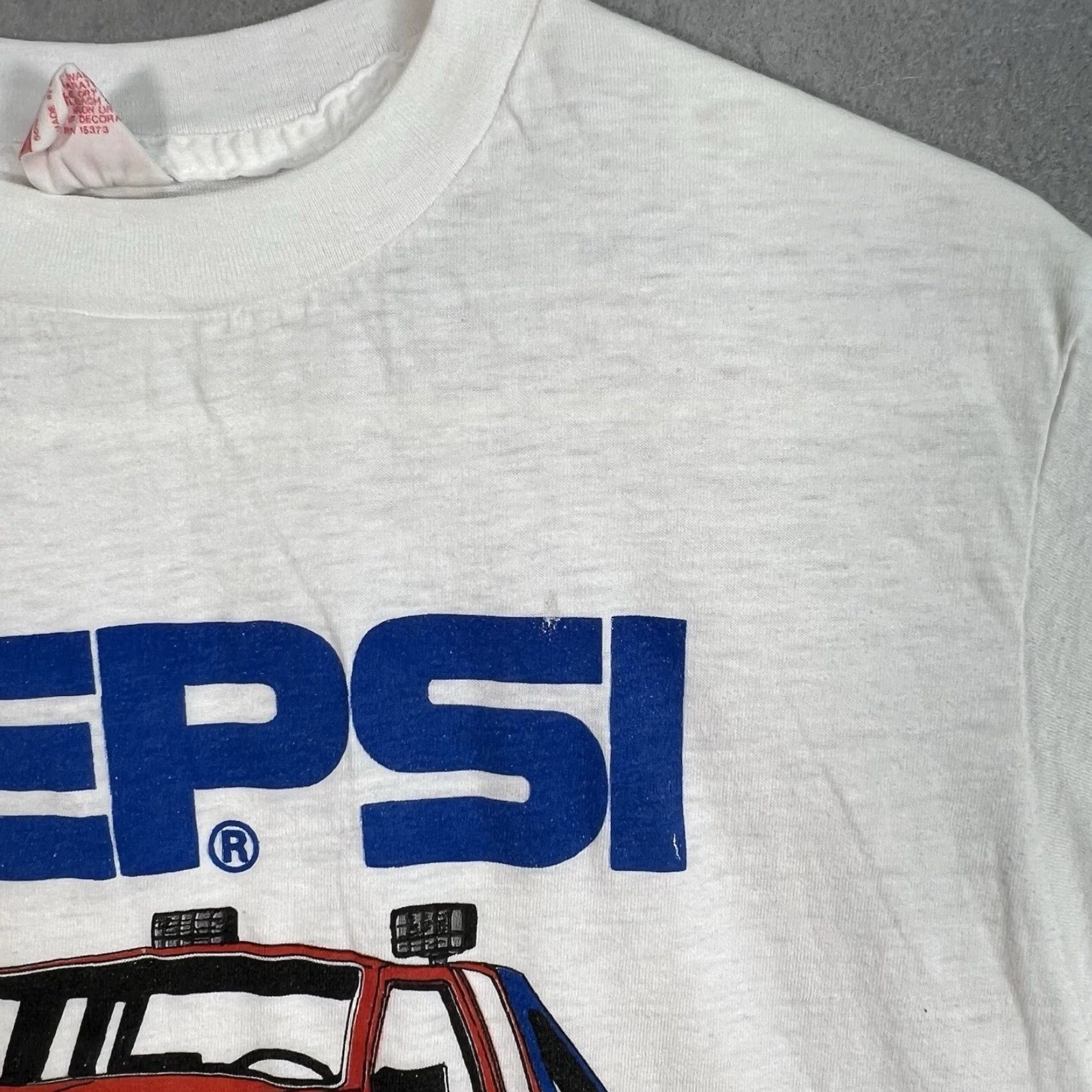 Vintage VINTAGE 90s Nissan Hardbody Truck Pepsi Promo Graphic Tee Adult Large White Mens Size US L / EU 52-54 / 3 - 7 Thumbnail
