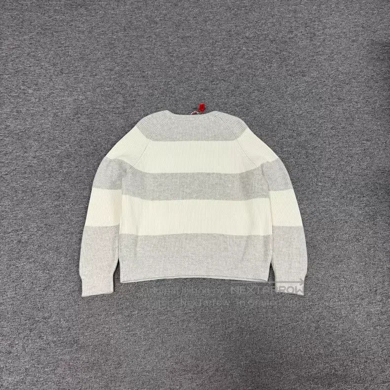 Louis Vuitton Louis Vuitton Grey and white striped triangle leather labe Size US S / EU 44-46 / 1 - 2 Thumbnail