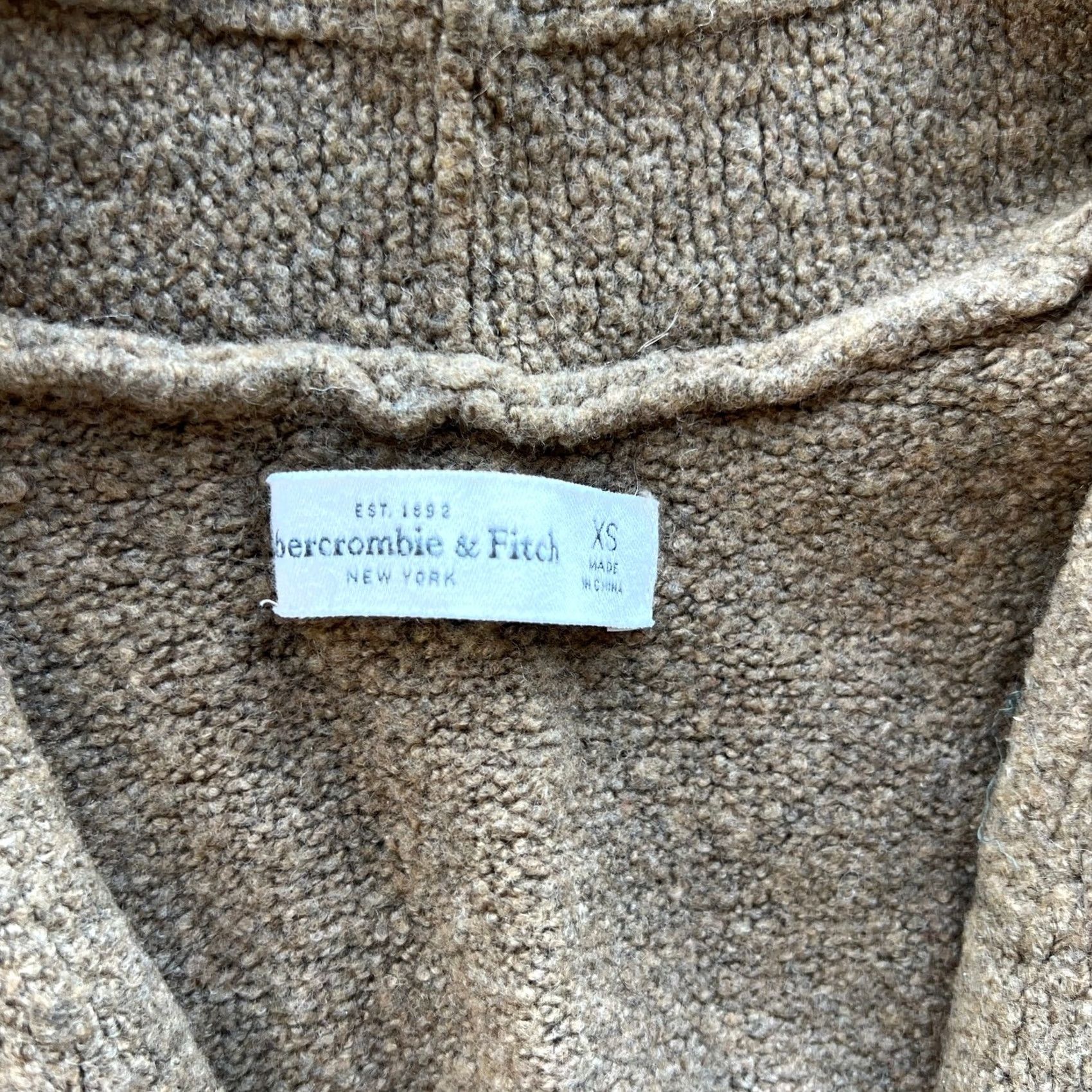 Abercrombie & Fitch VINTAGE Abercrombie & Fitch Twist Front Pullover Brown Sweater Women’s XS Size XS / US 0-2 / IT 36-38 - 3 Thumbnail