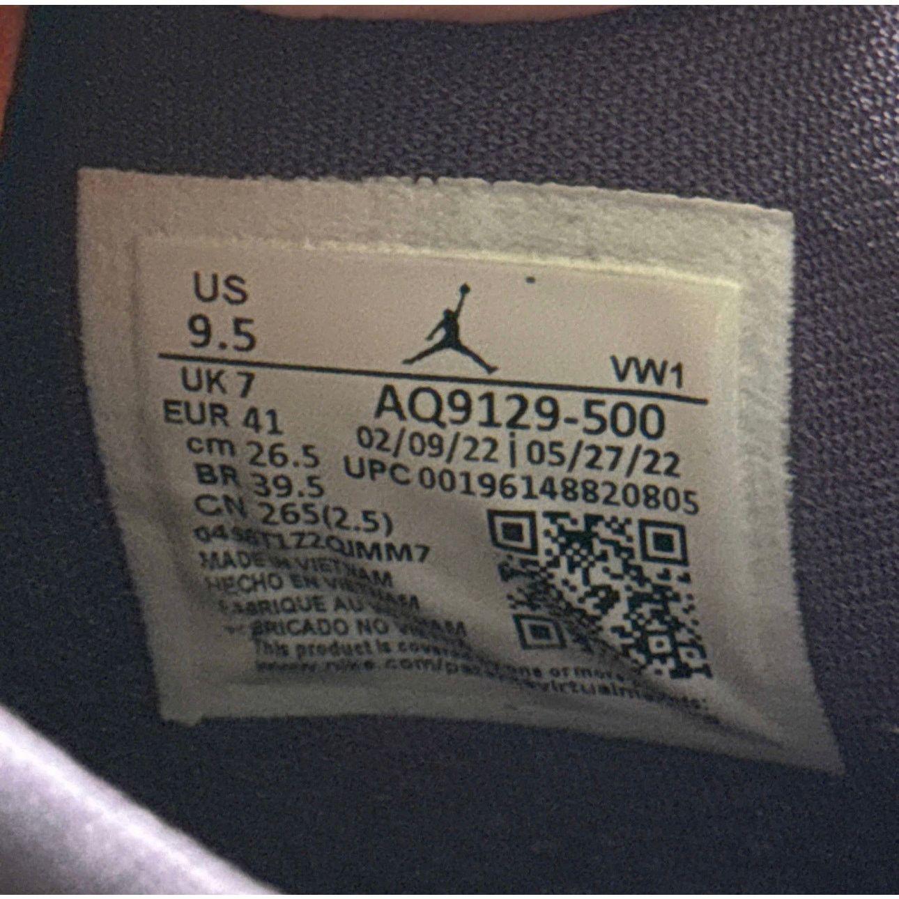 Jordan Brand × Nike Size 9.5 Wmns Air Jordan 4 Retro Canyon Purple Women's Shoes Size US 9.5 / IT 39.5 - 7 Thumbnail