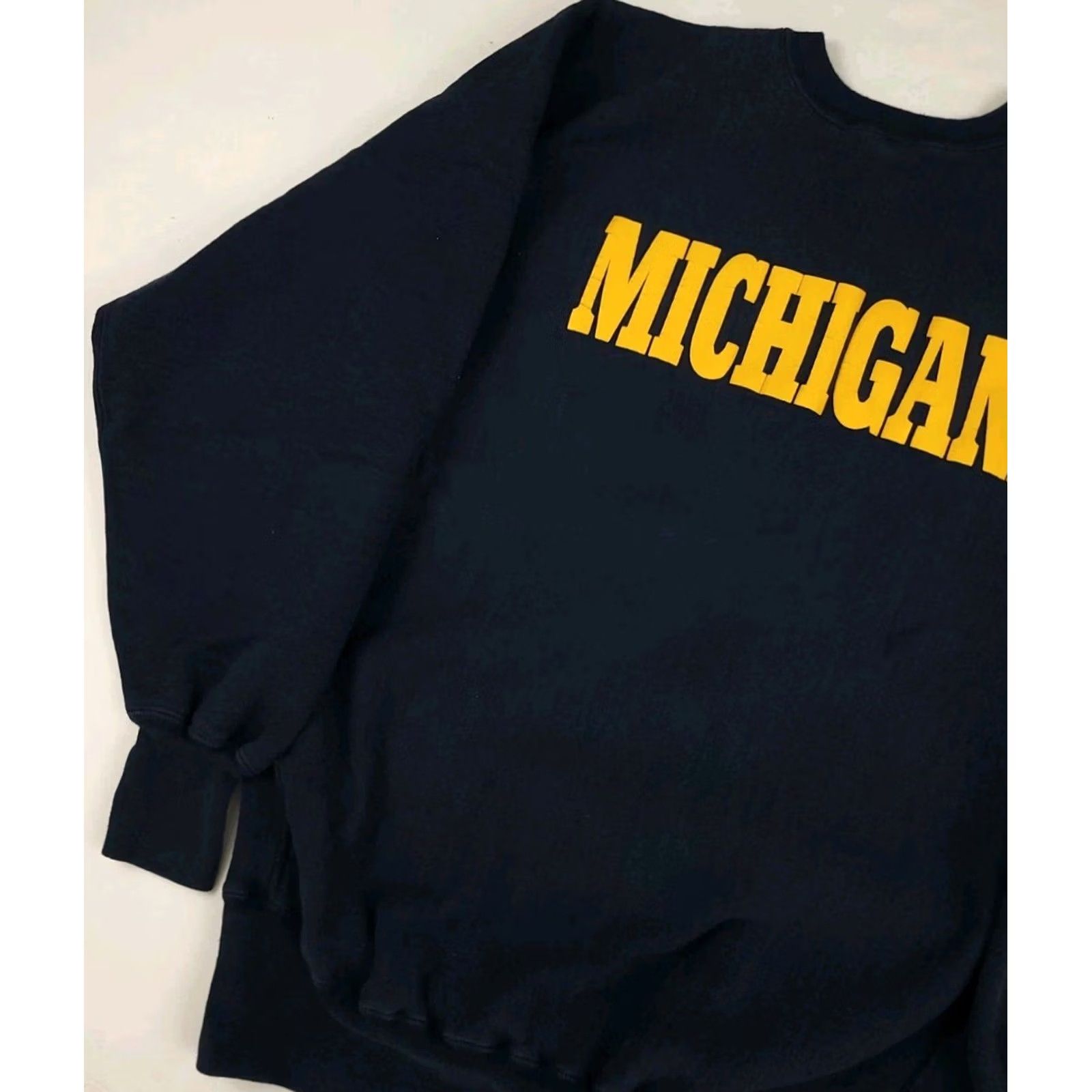 Champion VINTAGE Champion Shirt Mens 2XL Blue 90s University Michigan Wolverines Reverse Weave Sweatshirt USA Size US XXL / EU 58 / 5 - 2 Thumbnail