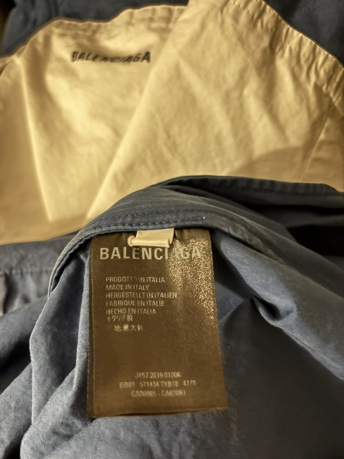 Balenciaga Authentic Balenciaga Jacket, Size 44 Oversized Size US S / EU 44-46 / 1 - 6 Thumbnail