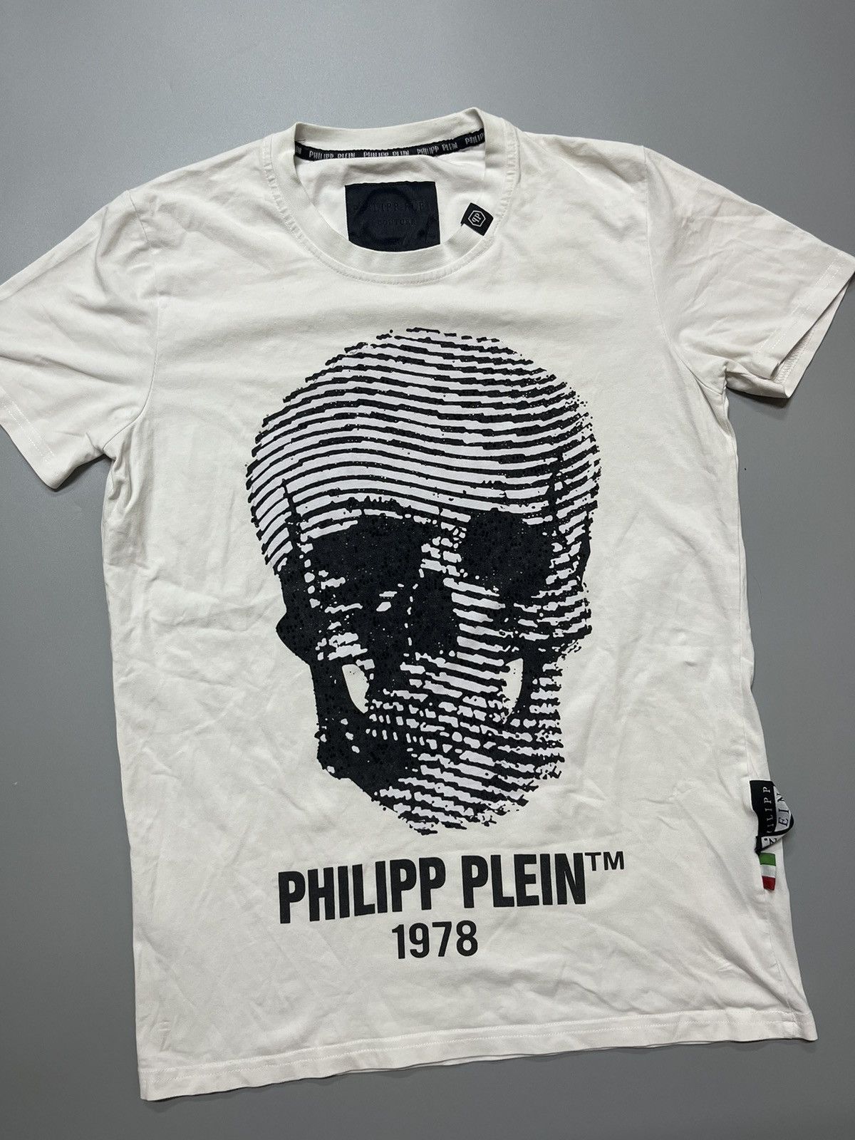 Tシャツ・カットソー PHILIPP PLEIN Men Polo Shirts MTK8165 PJY002N 01 WHITE Philipp Plein logo-print Cotton Polo Shirt | White | FARFETCH