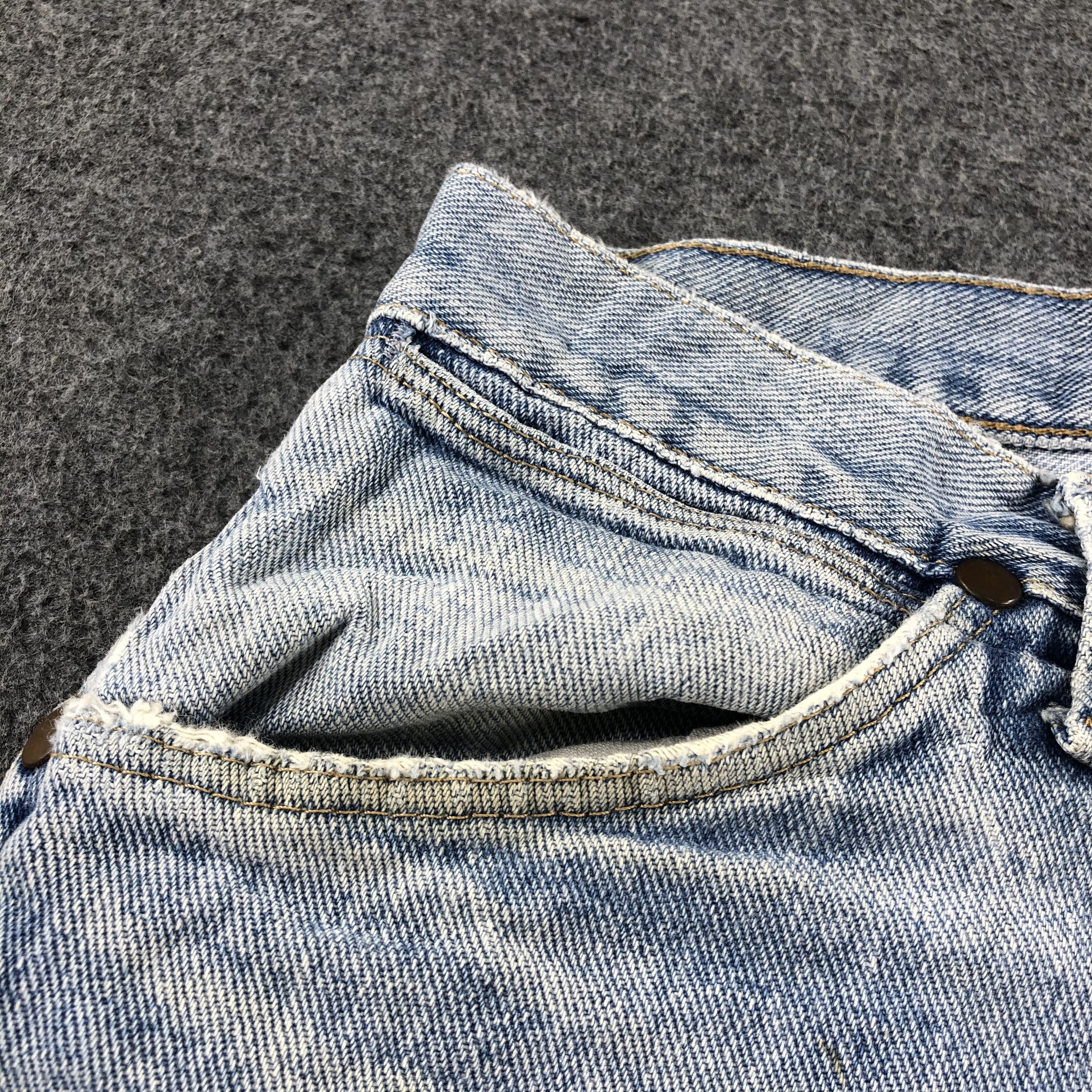 Vintage Vintage Blue Wash Wrangler Jeans-J2405 Size US 40 / EU 56 - 11 Thumbnail