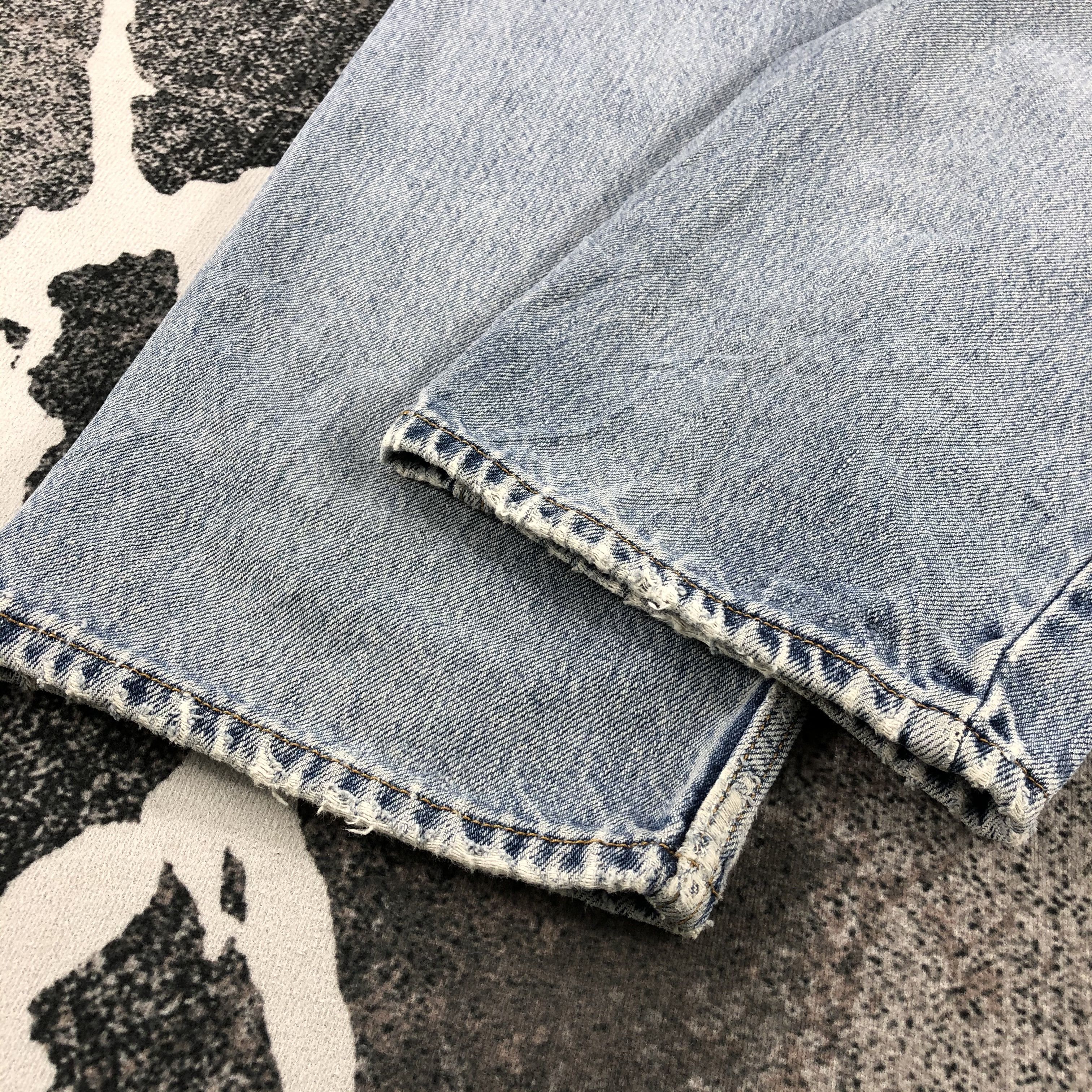 Levi's Vintage Levis 550 Jeans Distressed Denim KJ1112 Size US 34 / EU 50 - 6 Thumbnail