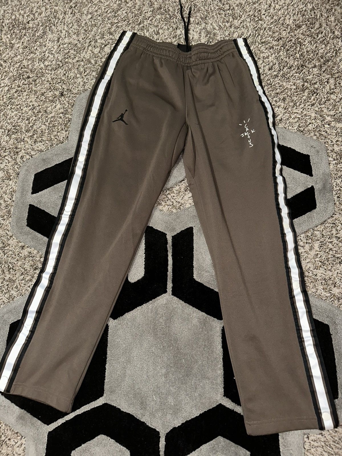 travis scott jordan track pants