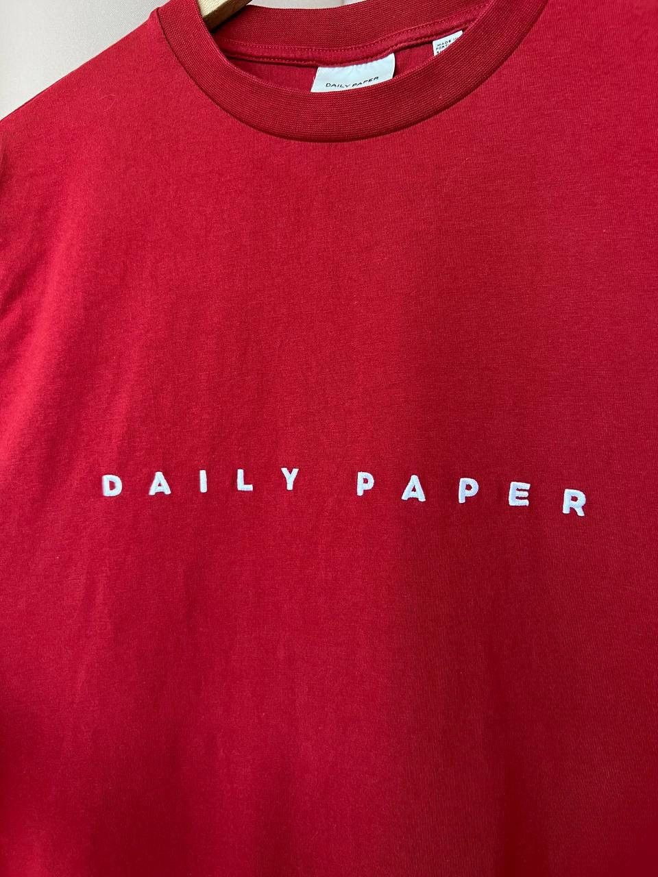 Daily Paper Daily Paper Alias T-Shirt Mens Size S Red Short Sleeve Logo Size US S / EU 44-46 / 1 - 9 Thumbnail