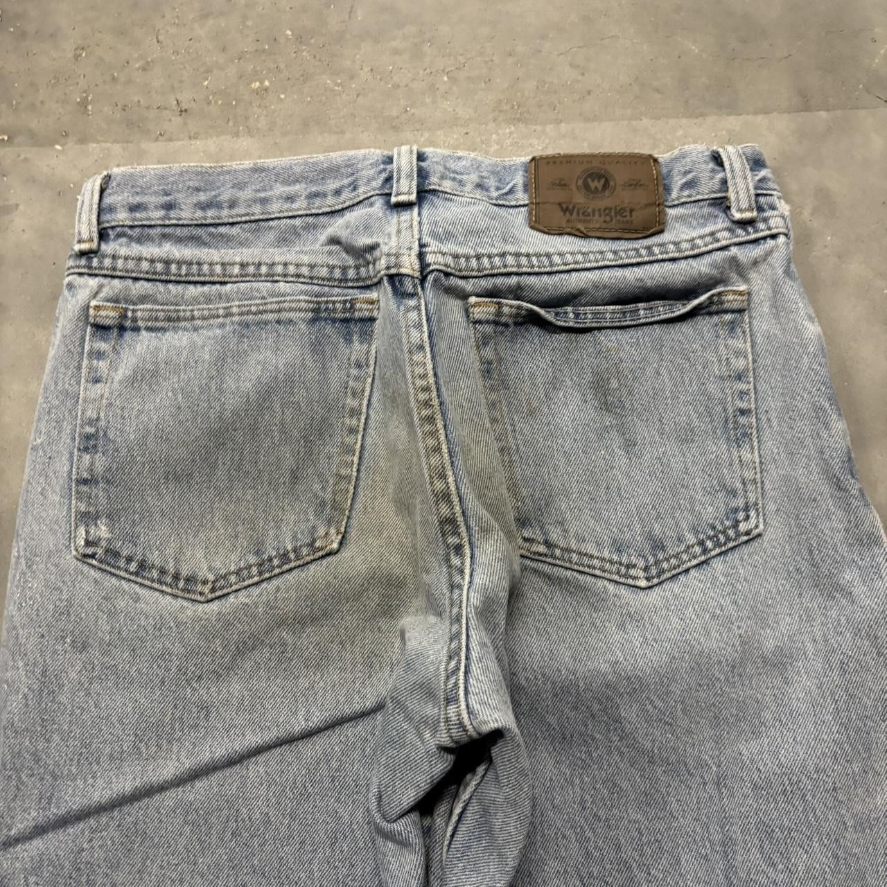 Japanese Brand × Vintage Crazy Vintage Y2K/2000s Light Wash Essential Denim Jeans! Size US 29 - 7 Thumbnail