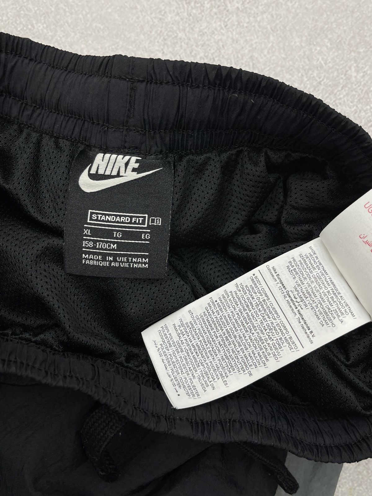 Nike Mens Nike Nylon Sweatpants Black Drill Y2K ACG TN Size S Size US 30 / EU 46 - 9 Thumbnail