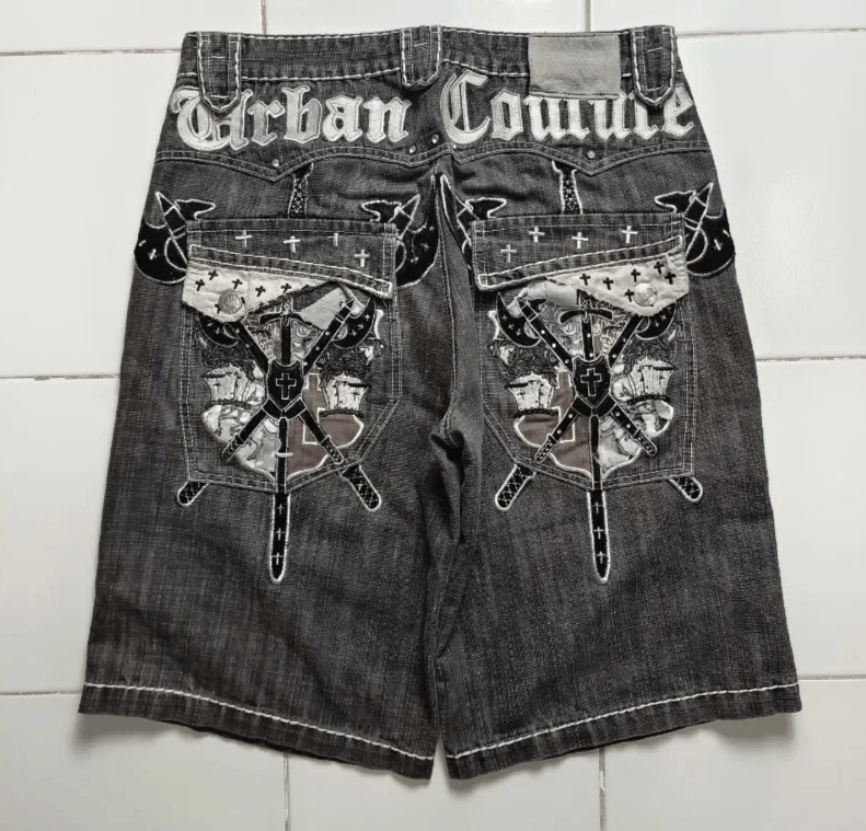 Japanese Brand Big Print Loose Denim Shorts Size US 36 / EU 52 - 1 Thumbnail