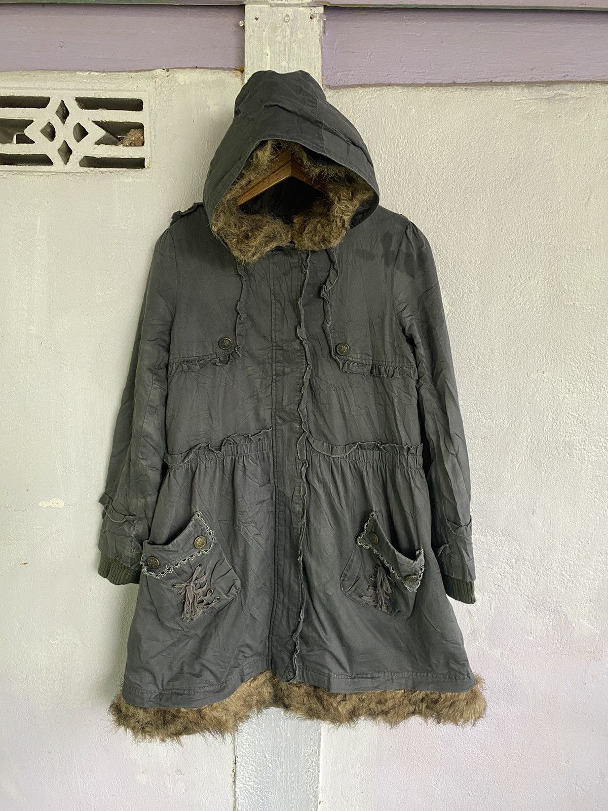 Axist Axes Femme Long Coat Fur With Hoodie Size US M / EU 48-50 / 2 - 1 Thumbnail
