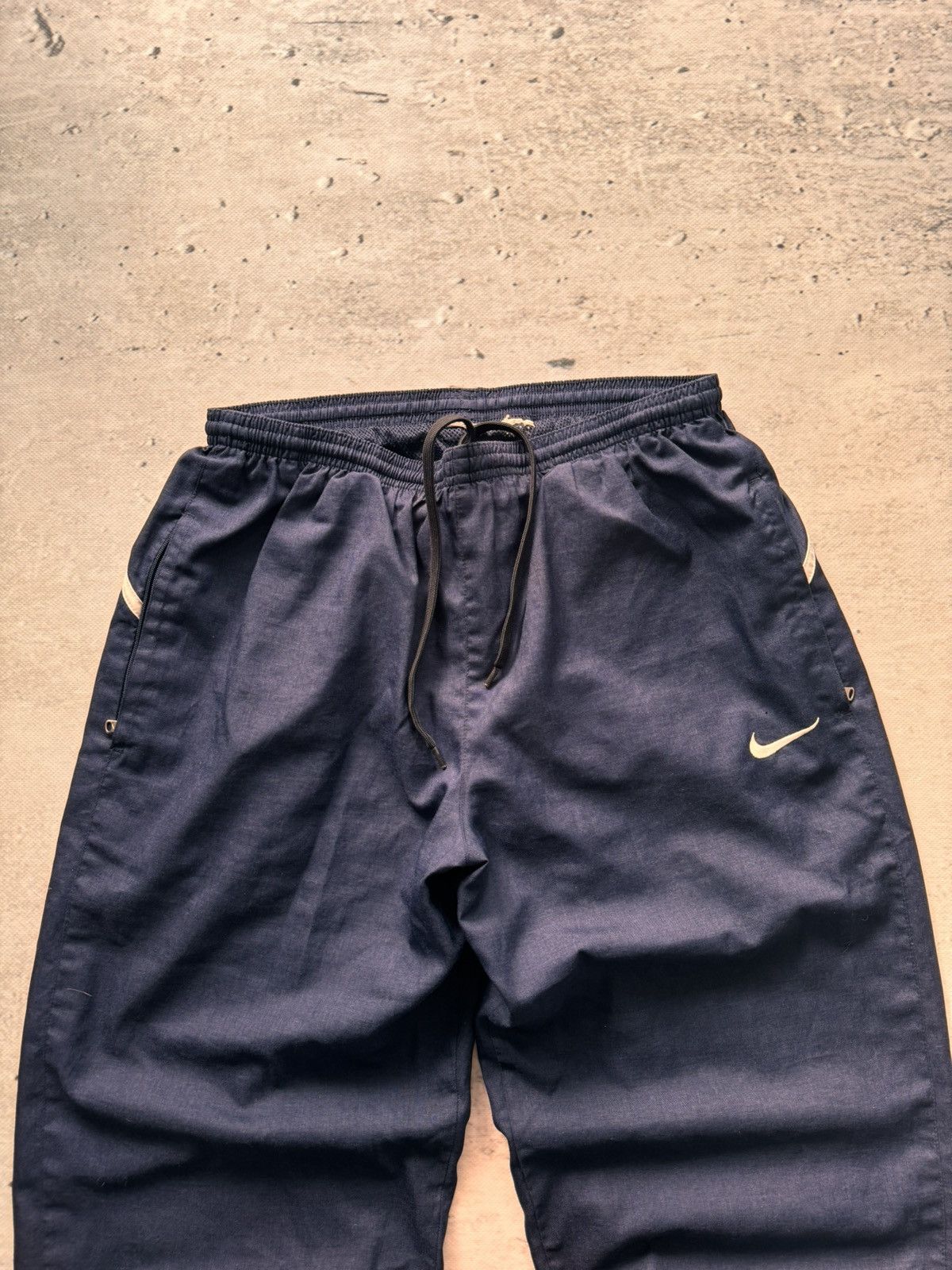 Nike × Vintage NIKE VINTAGE BASIC LOGO OVERSIZE BAGGY PANTS Size US 32 / EU 48 - 2 Thumbnail