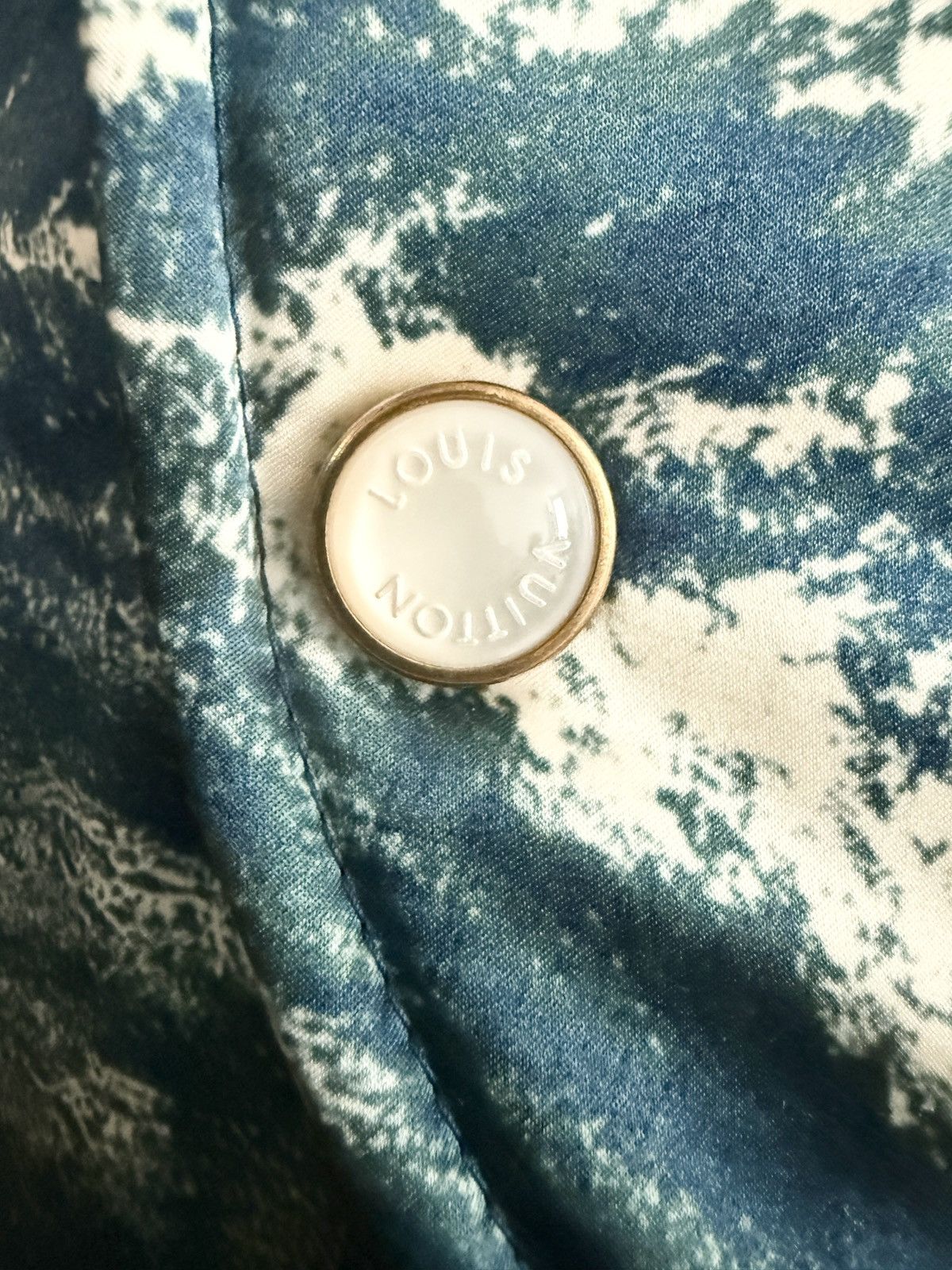 Louis Vuitton ARCHIVAL! Ss25 Louis Vuitton Earth Map Silk Bomber Jacket Size US XL / EU 56 / 4 - 5 Thumbnail