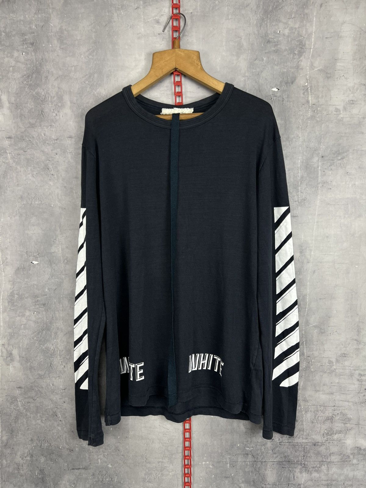Off-White Off-White c/o Virgil Abloh 3D White Long Sleeve Size M Size US M / EU 48-50 / 2 - 8 Thumbnail