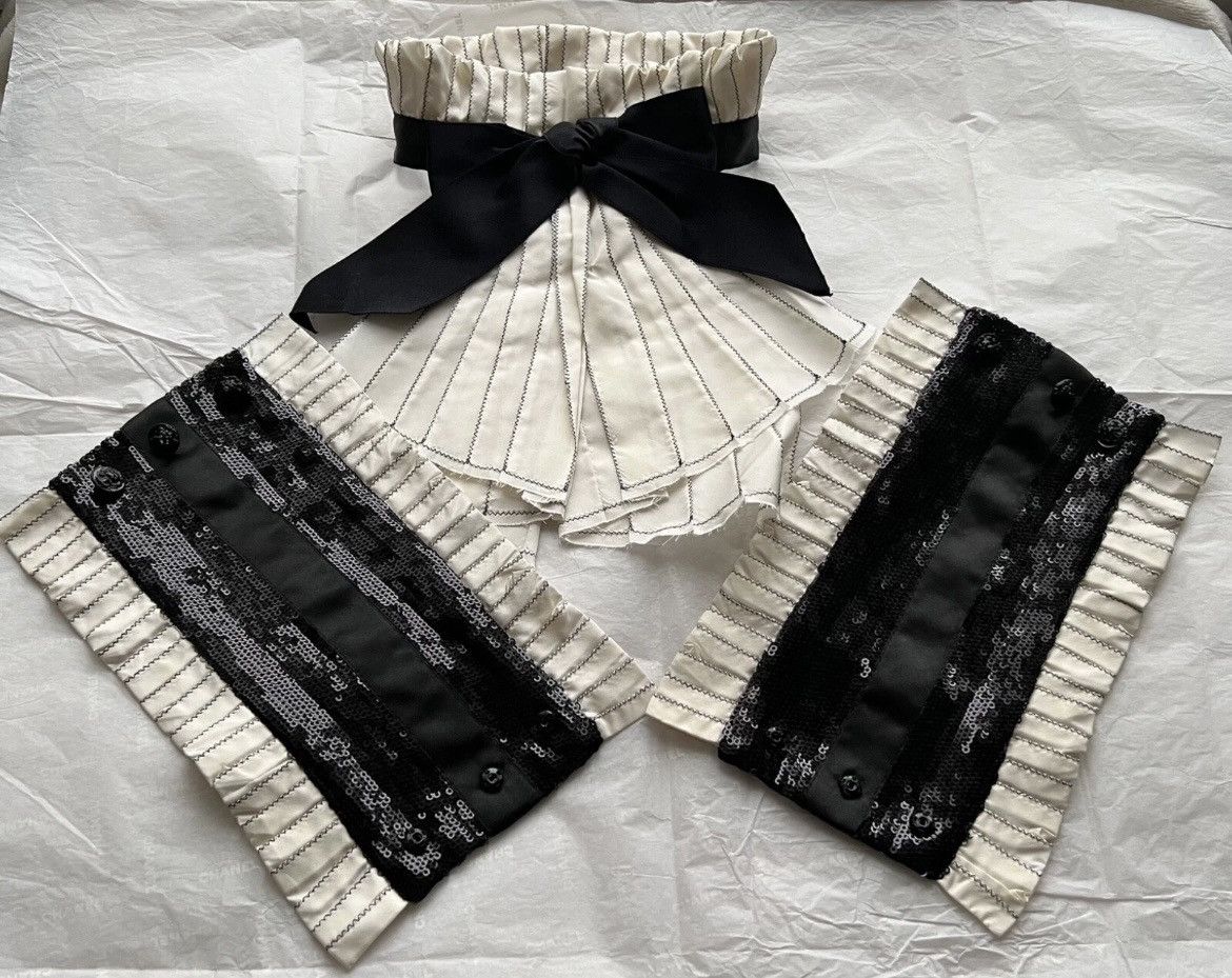 Chanel chanеl cuffs for clothes Size ONE SIZE - 10 Thumbnail