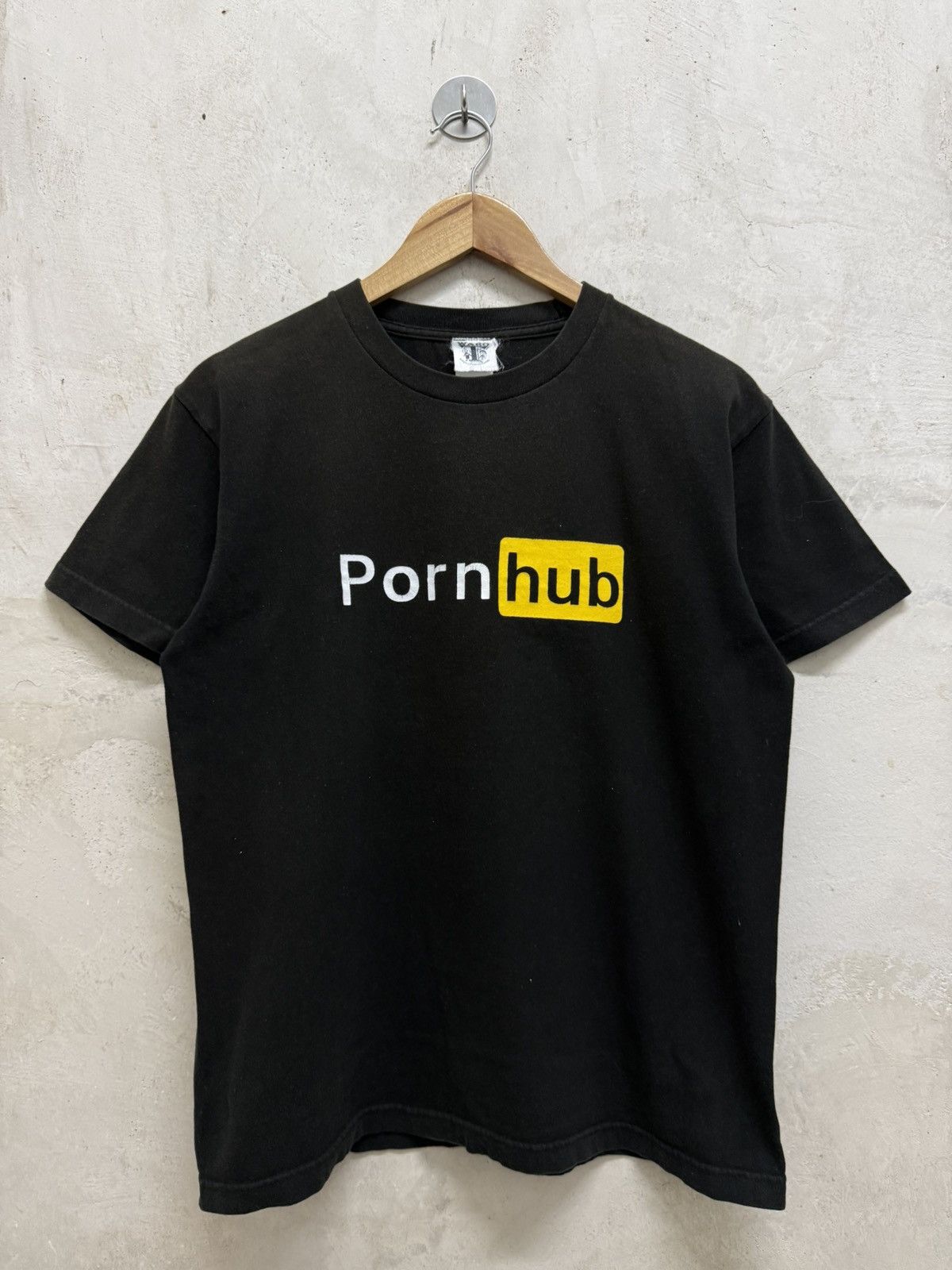 Vintage 2000s Porn Hub XXX Tees Size US S / EU 44-46 / 1 - 1 Thumbnail