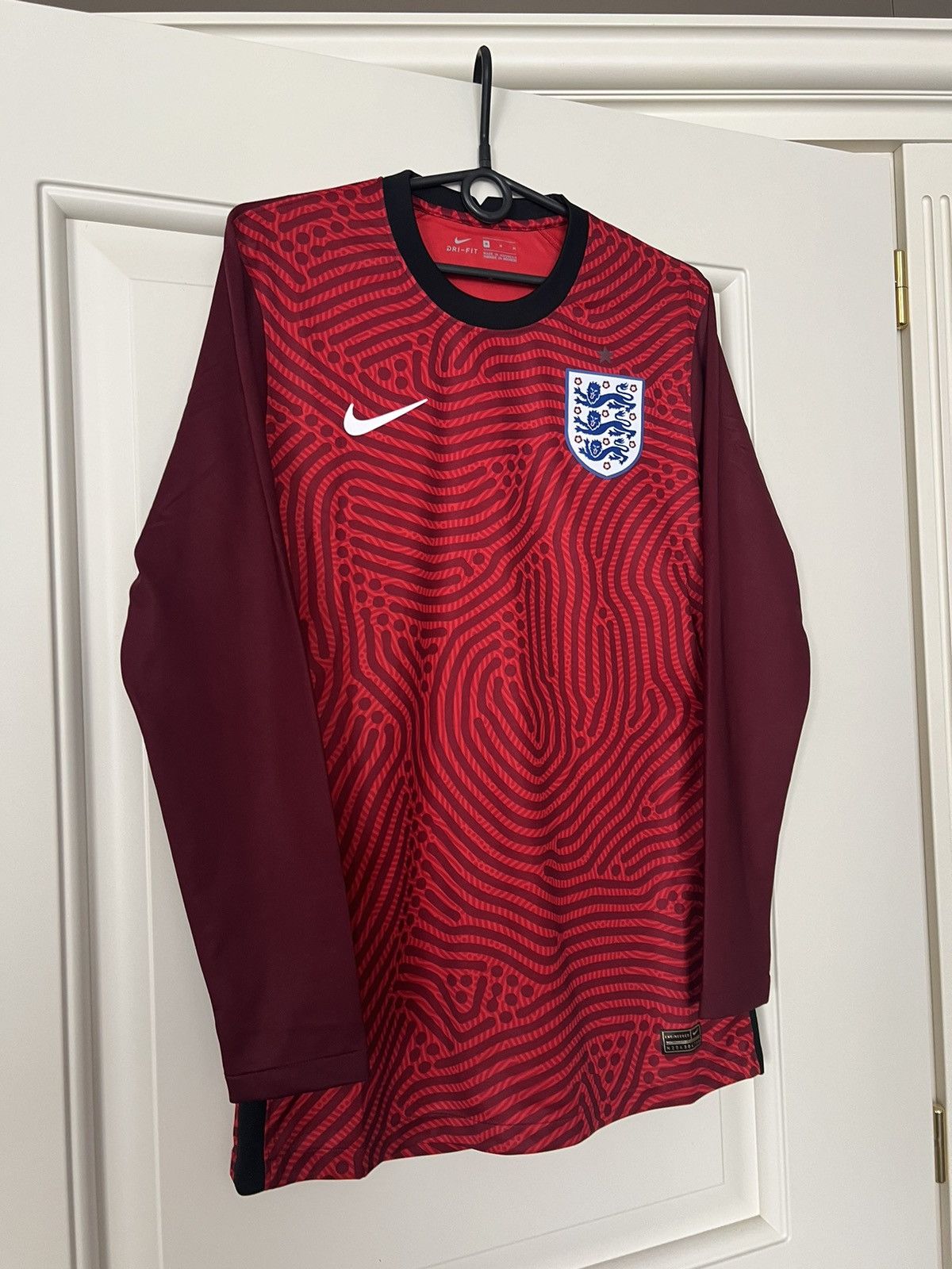 Nike Nike England Soccer Jersey Football Shirt Long Sleeve Size US M / EU 48-50 / 2 - 4 Thumbnail