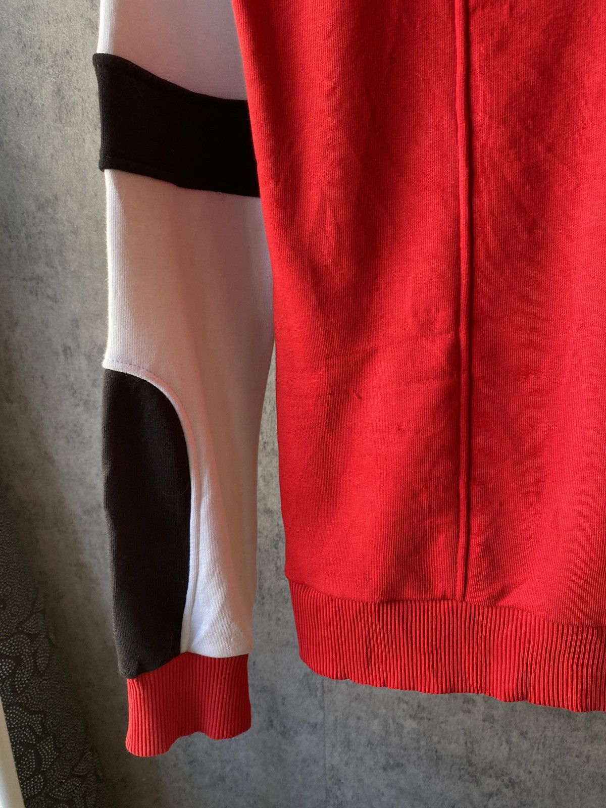 Japanese Brand Evangelion-02 Production Model Hoodie Size US S / EU 44-46 / 1 - 17 Thumbnail