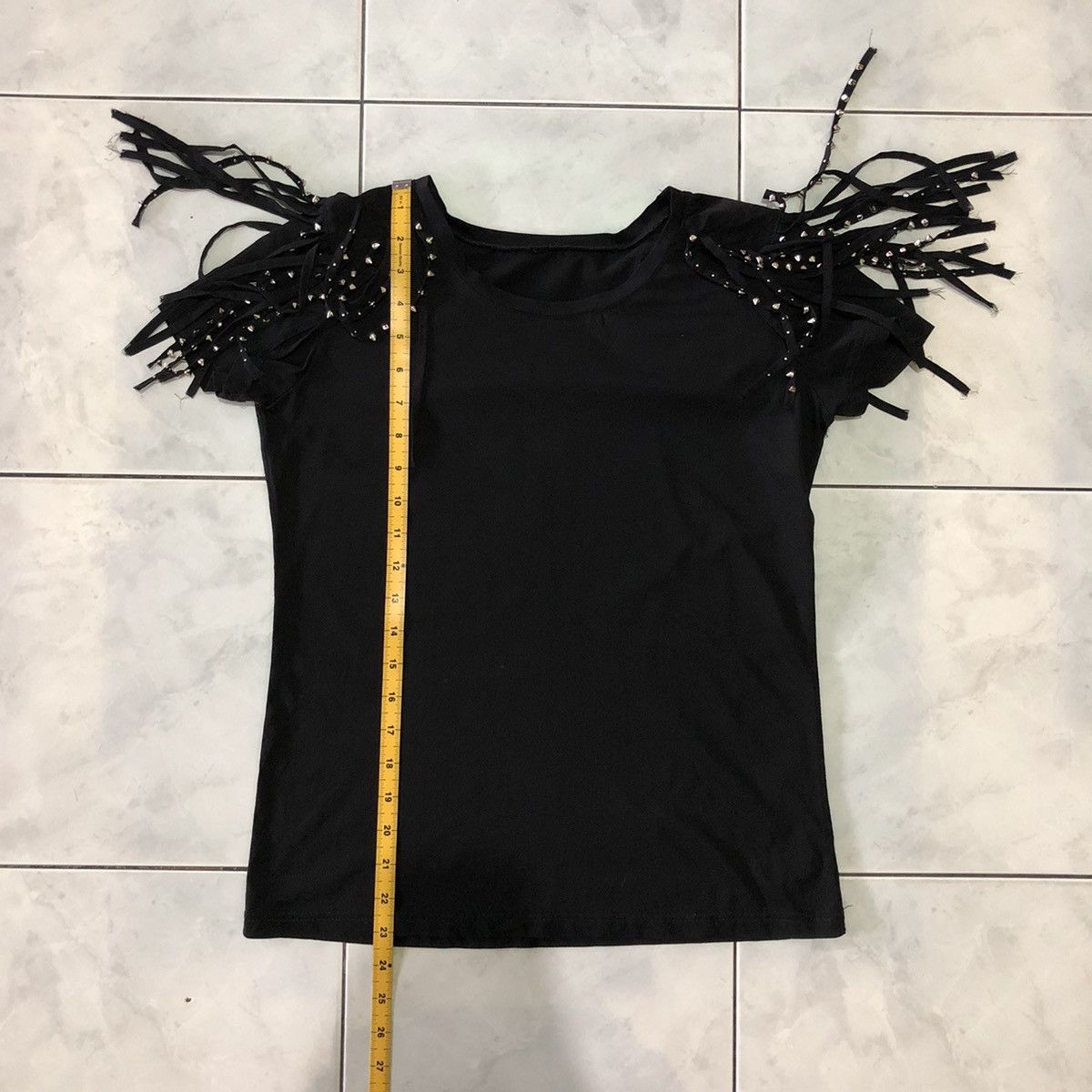If Six Was Nine Studded Hairy Shoulder Gothic Punk Grunge Emo Style Tshirt Size M / US 6-8 / IT 42-44 - 13 Thumbnail