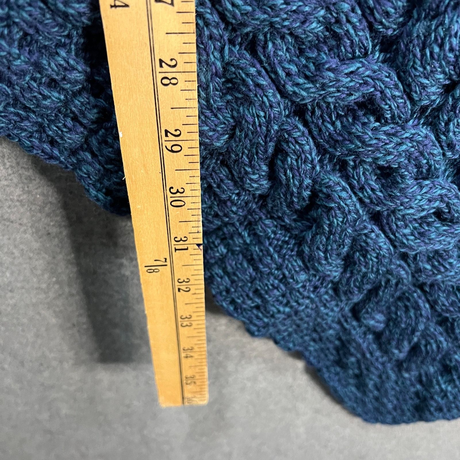 Aran Crafts Kiironan Merino Wool V-Neck Poncho Atlantic, XL/XXL Size XL / US 12-14 / IT 48-50 - 3 Thumbnail