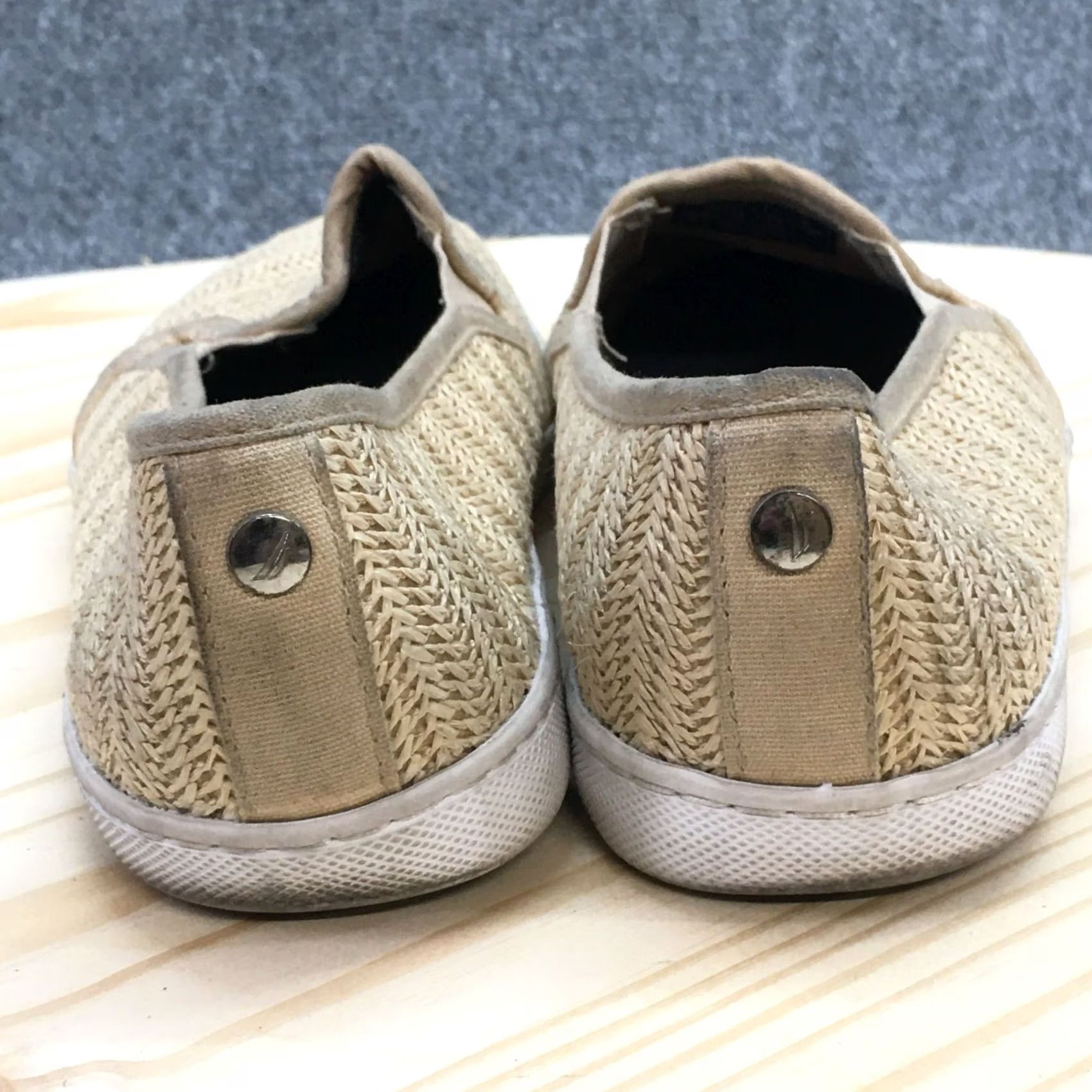 Nautica Nautica Shoes Womens 7.5 Sunchaser Slip On Loafers Beige Casual Low Top Round Size M / US 6-8 / IT 42-44 - 7 Thumbnail