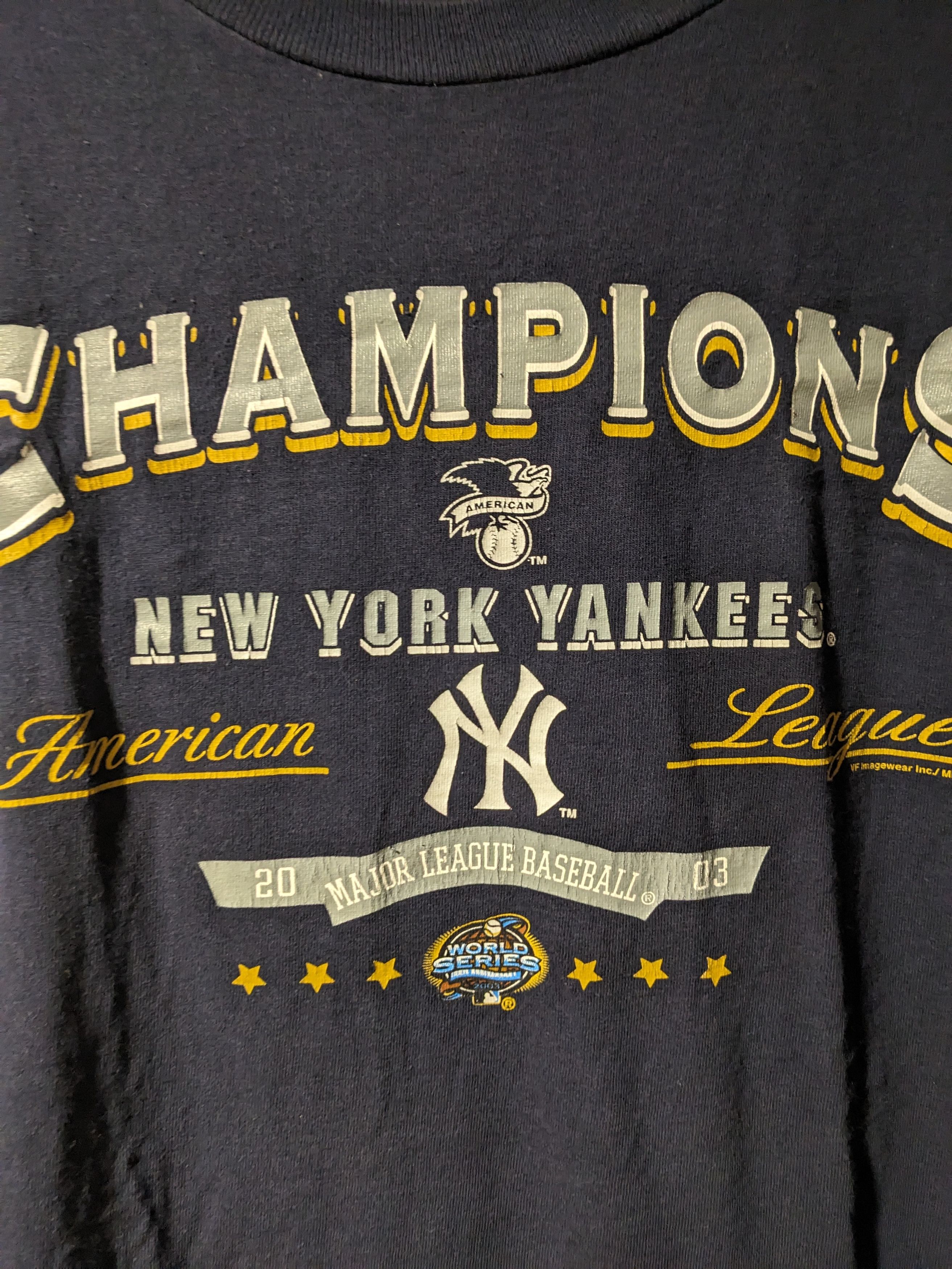 MLB × New York Yankees × Vintage Vintage 2004 New York Yankees World Series Champion T-Shirt Size US XL / EU 56 / 4 - 2 Thumbnail